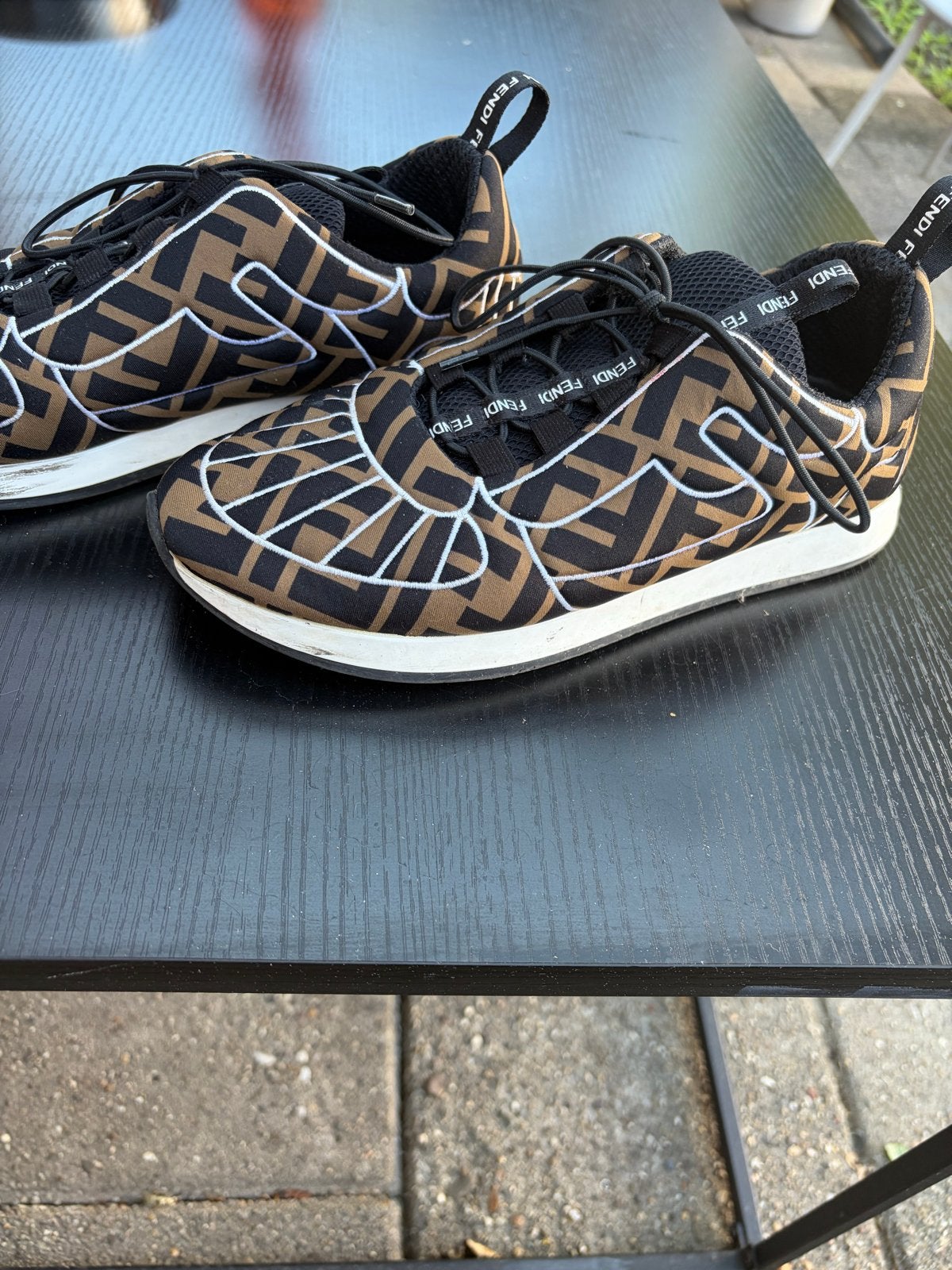 Fendi Sneakers met FF-logo, Ophalen, Gedragen, Bruin, Sneakers of Gympen