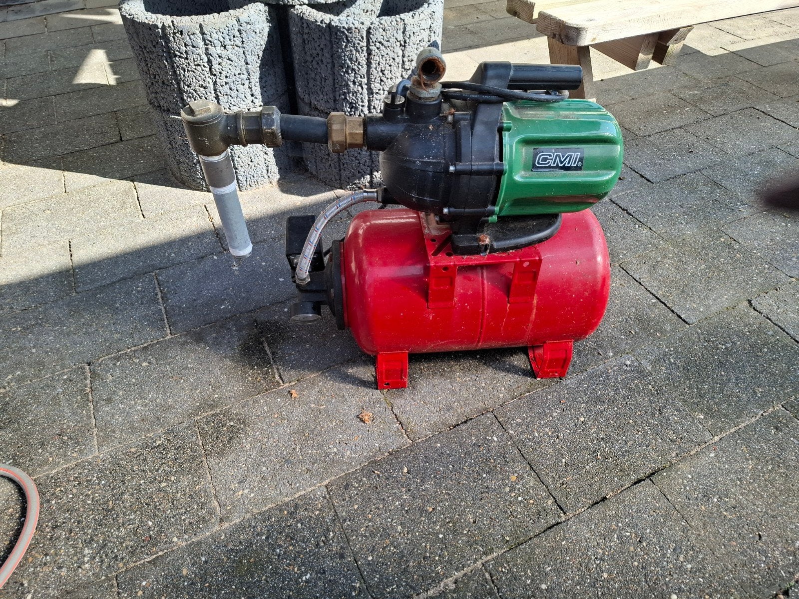 CMI C-HW 800 Hydrofoorpomp - 800W, 40m opvoerhoogte, Ophalen, Gebruikt, Elektrisch, Hydrofoorpomp