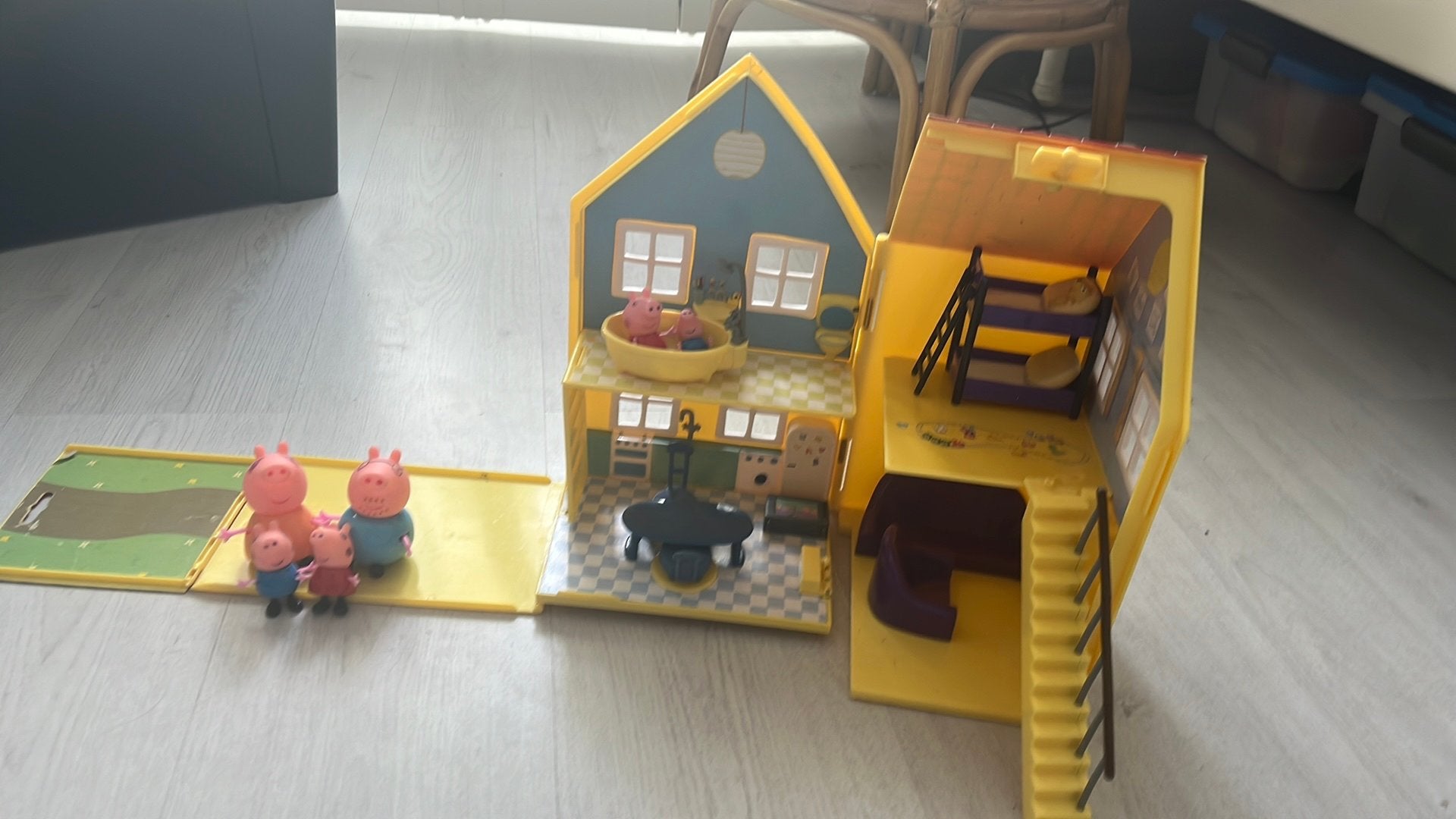 Peppa big huisje, Kinderen en Baby's, Speelgoed | Poppenhuizen, Ophalen of Verzenden, Poppenhuis