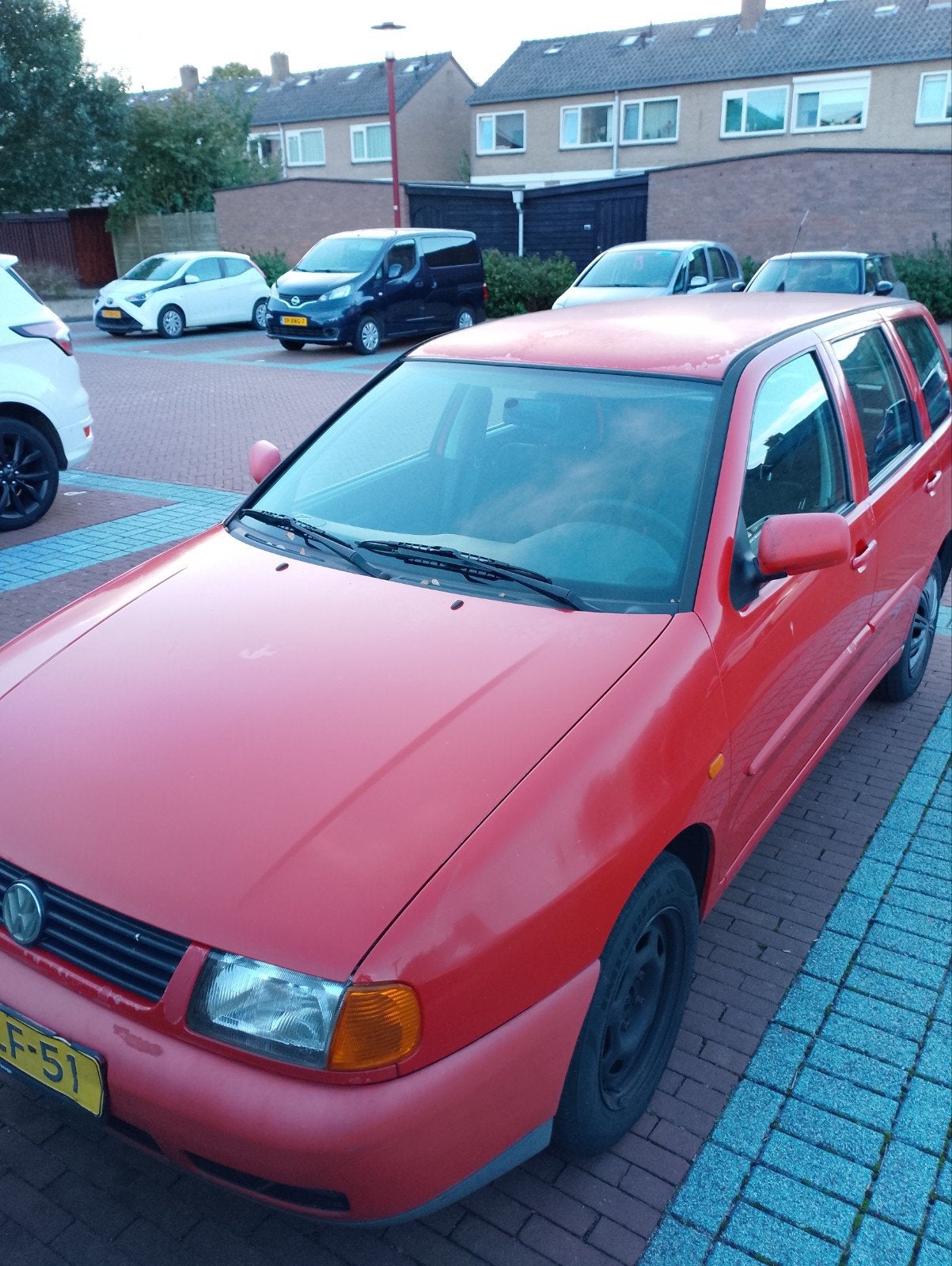 Volkswagen Polo stationwagon 1.6 liter 1998, Auto's, Voorwielaandrijving, 15 km/l, 31 €/maand, 4 cilinders