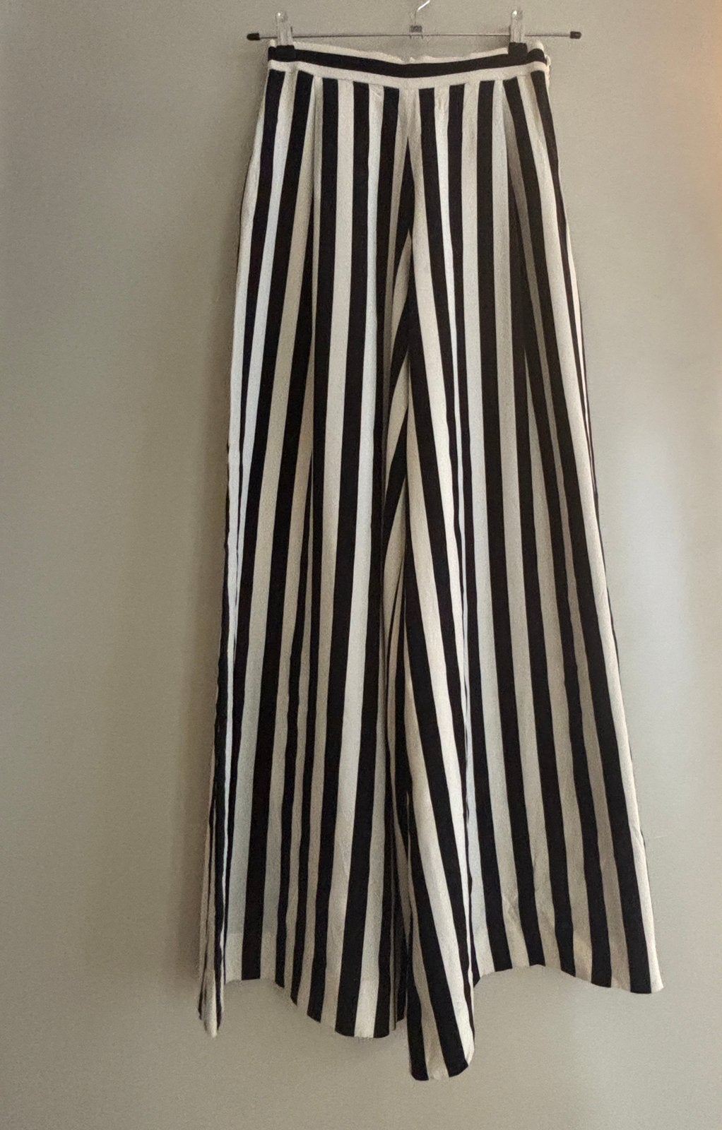 Christian Dior Striped Silk Trousers, Zwart, Ophalen of Verzenden, Zo goed als nieuw, Maat 34 (XS) of kleiner