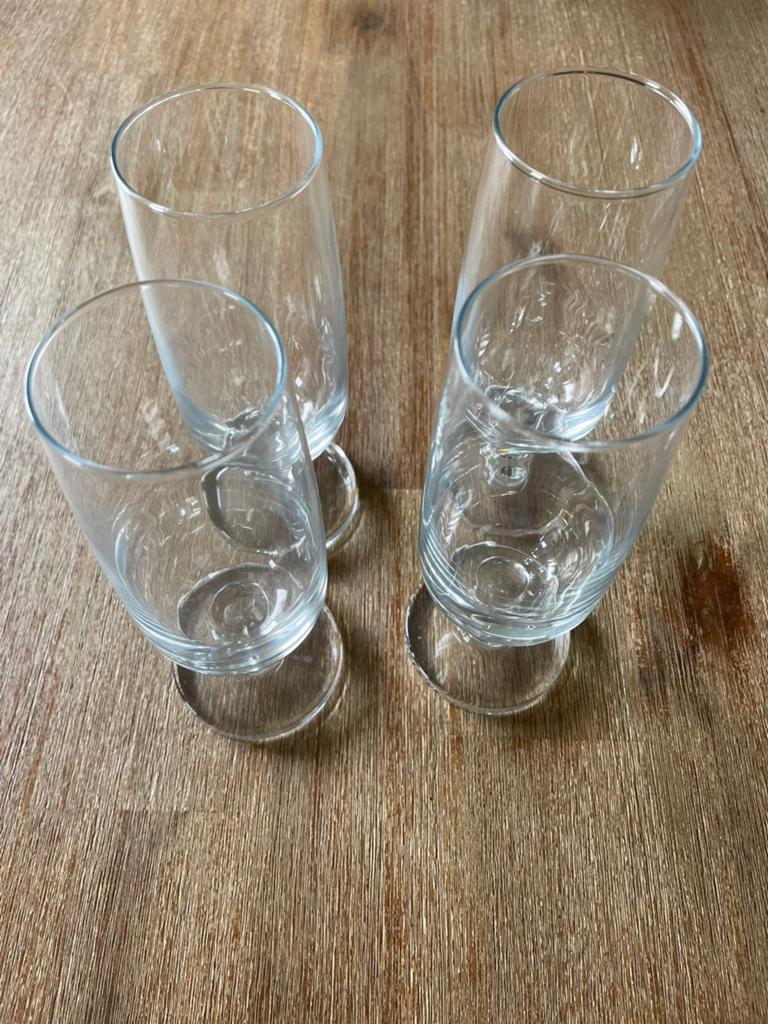 Set van 4 Jamie Oliver champagne/prosecco glazen, Huis en Inrichting, Ophalen of Verzenden, Zo goed als nieuw, Glas, Overige merken