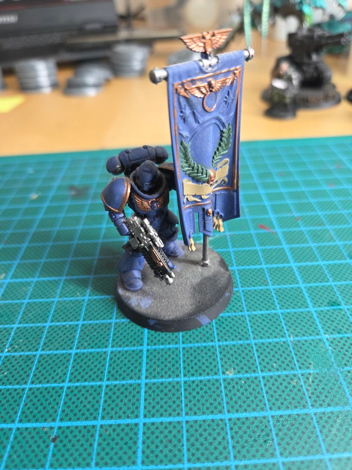 Primaris Ancient, Ophalen of Verzenden, Zo goed als nieuw, Warhammer