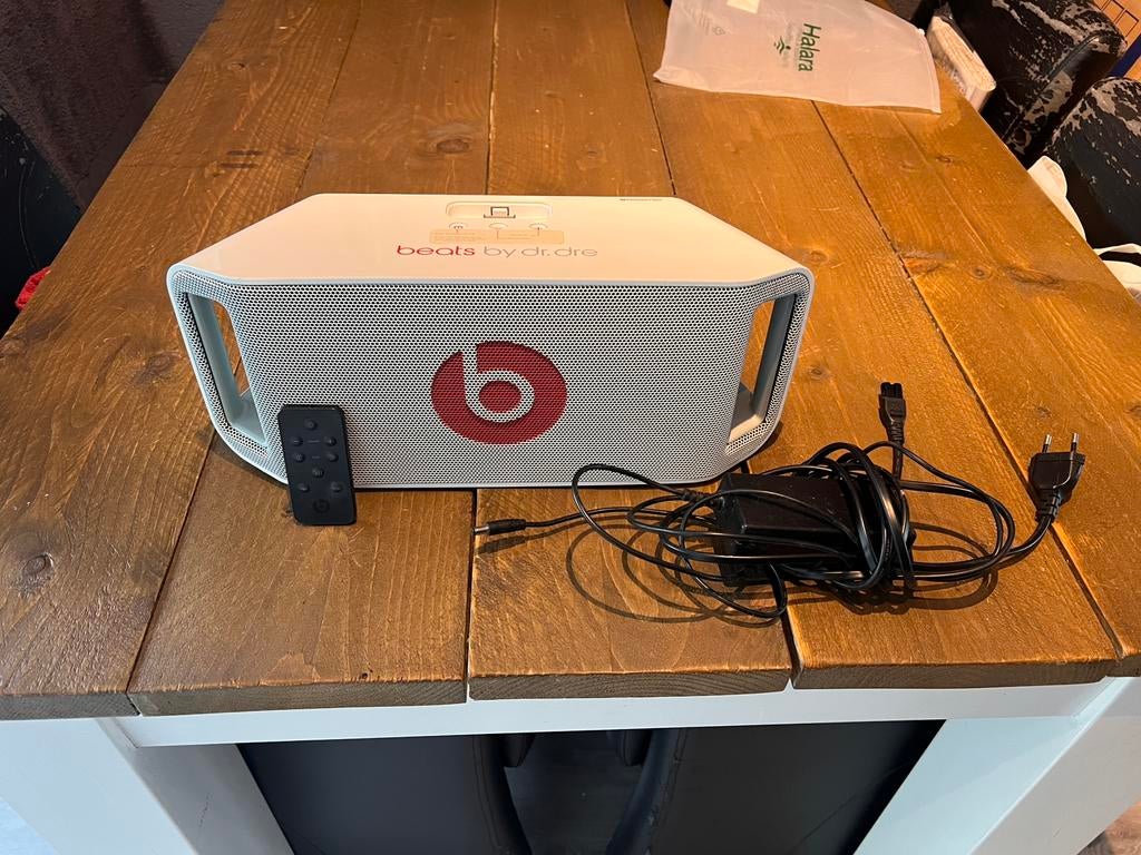 Dr Dre beats bluetooth speaker, Overige merken, Overige typen, Ophalen of Verzenden, Zo goed als nieuw