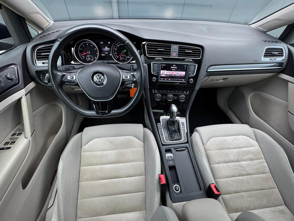 Volkswagen Golf 1.4 TSI 150pk Automaat R-Line * Panorama * D, Gebruikt, 4 cilinders, 150 pk, Blauw