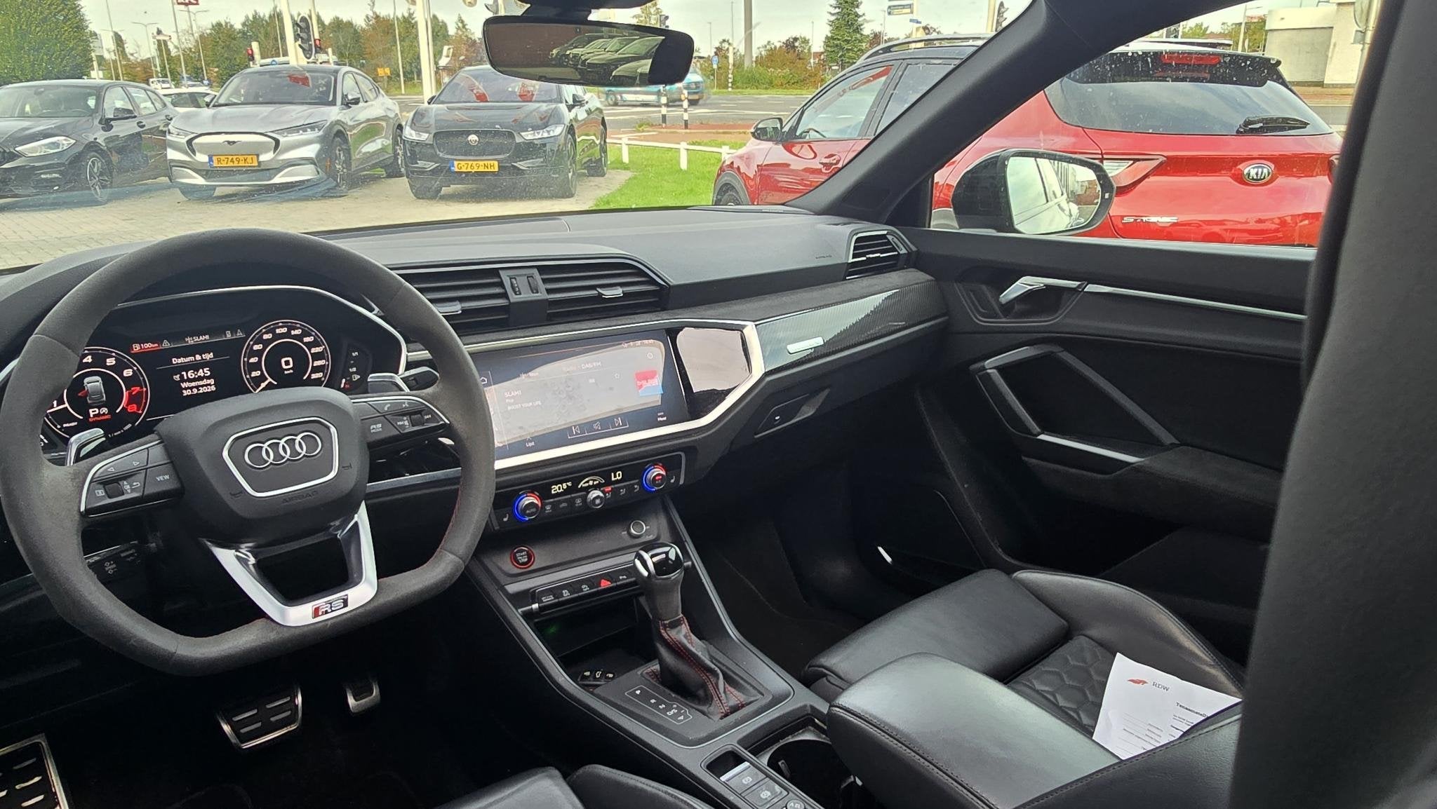 Audi RSQ 3 TFSI RS |Pano |BTW |Bang&Olufsen|RS-Seats, Auto's, Automaat, Gebruikt, 1675 kg, Adaptive Cruise Control