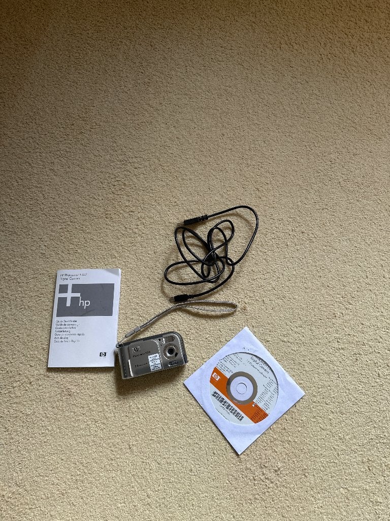 HP Photosmart E327 Compactcamera - Zo goed als nieuw, Audio, Tv en Foto, Handleiding, Ophalen of Verzenden, Zo goed als nieuw