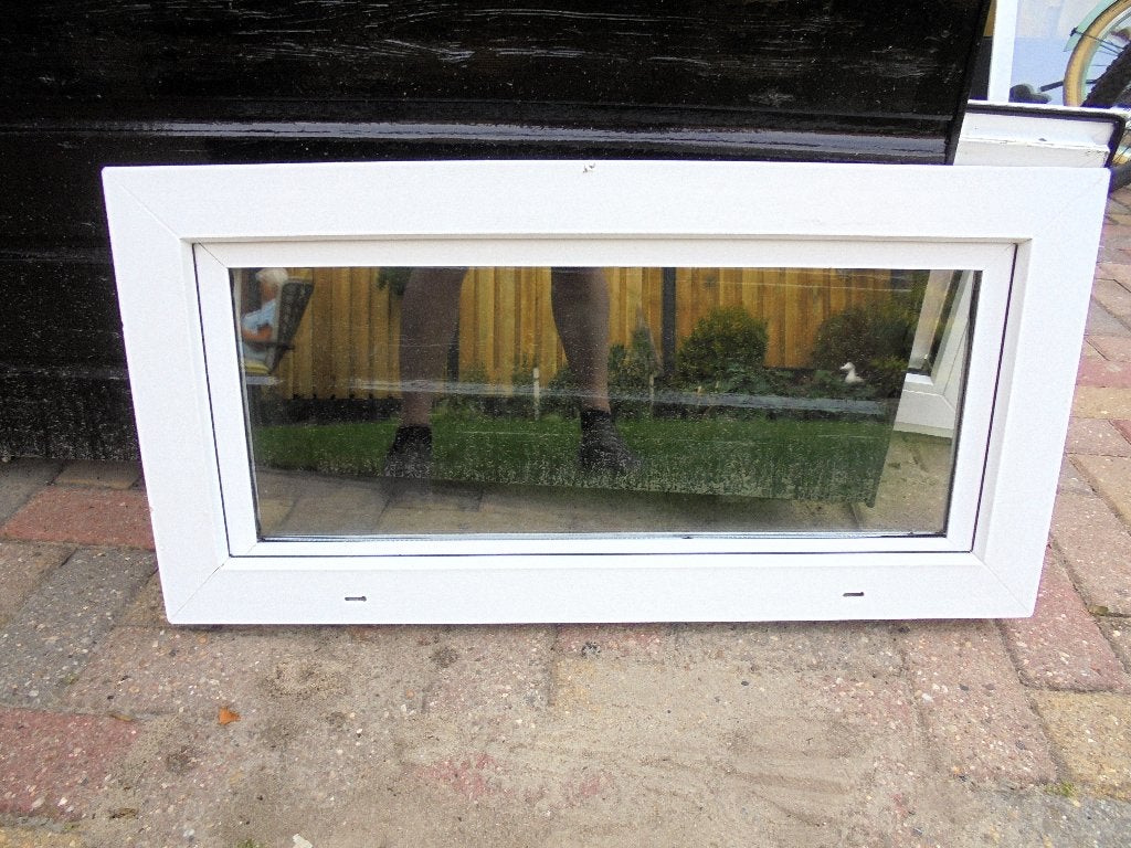 kozijn met kiepraam., Doe-het-zelf en Verbouw, Kozijnen en Schuifpuien, Kunststof, Gebruikt, Raamkozijn, Minder dan 75 cm