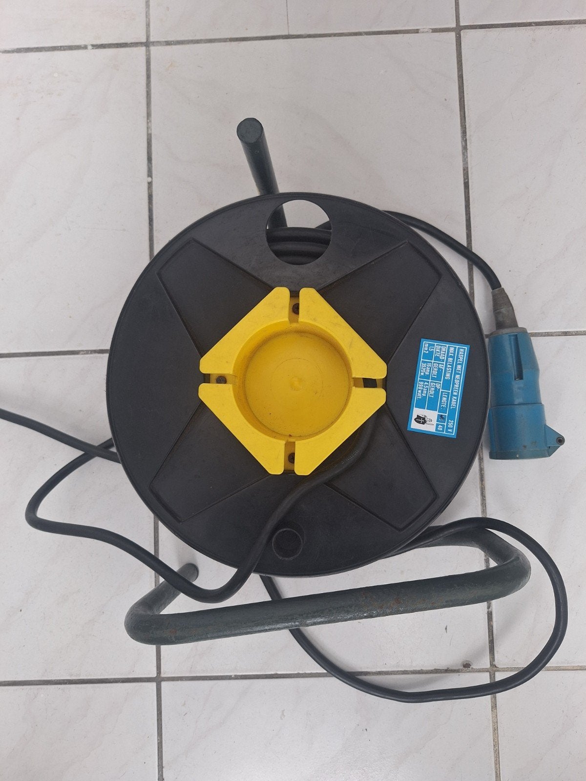 Kabelhaspel met CEE-stekker en stopcontact 40 meter, 30 tot 80 cm, Overige typen, Minder dan 60 cm, Ophalen of Verzenden