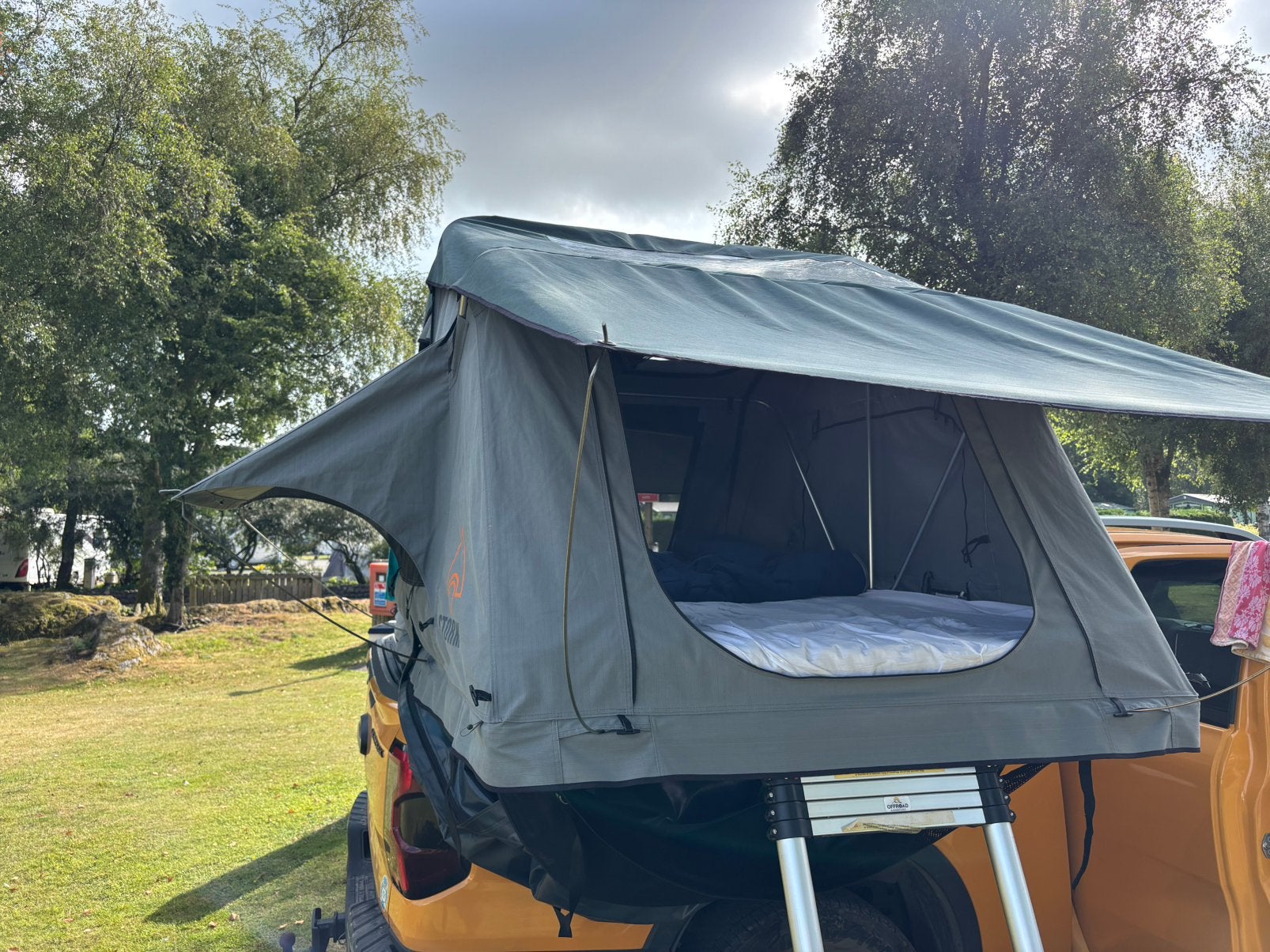 Daktent storm type lotte, Caravans en Kamperen, Tenten, Ophalen, Zo goed als nieuw