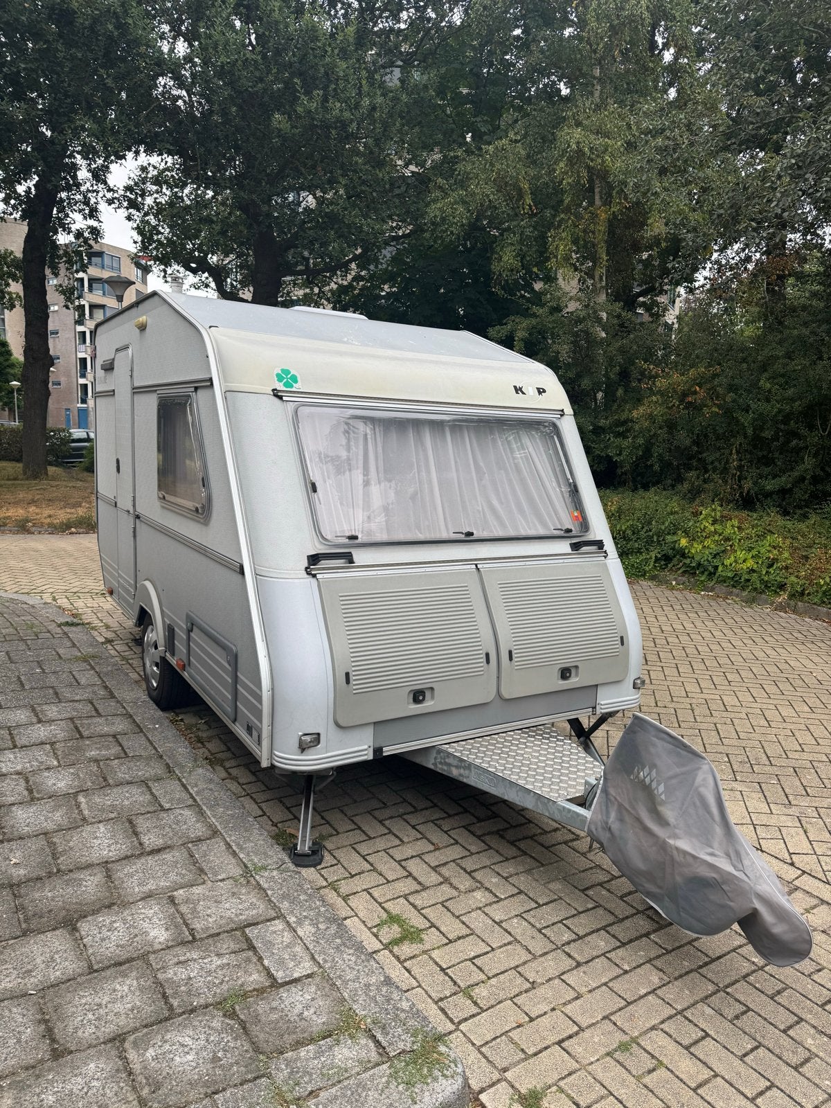 Kip Sun-Line 36 - Compacte en complete caravan, Caravans en Kamperen, Caravans, Vast bed, Kip, Treinzit, Particulier