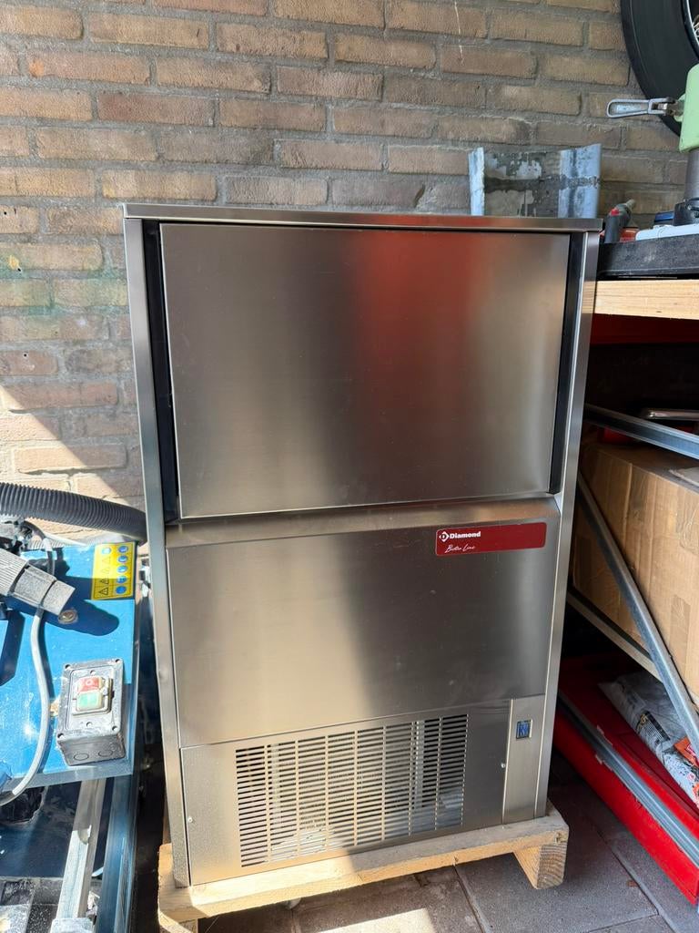Diamond Bistro Line MXP-65A/N ijsblokjes machine, Ophalen of Verzenden, Zo goed als nieuw