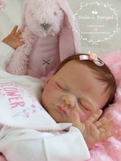 reborn pop Ilenia, Ophalen of Verzenden, Zo goed als nieuw, Pop, Levensecht of Reborn