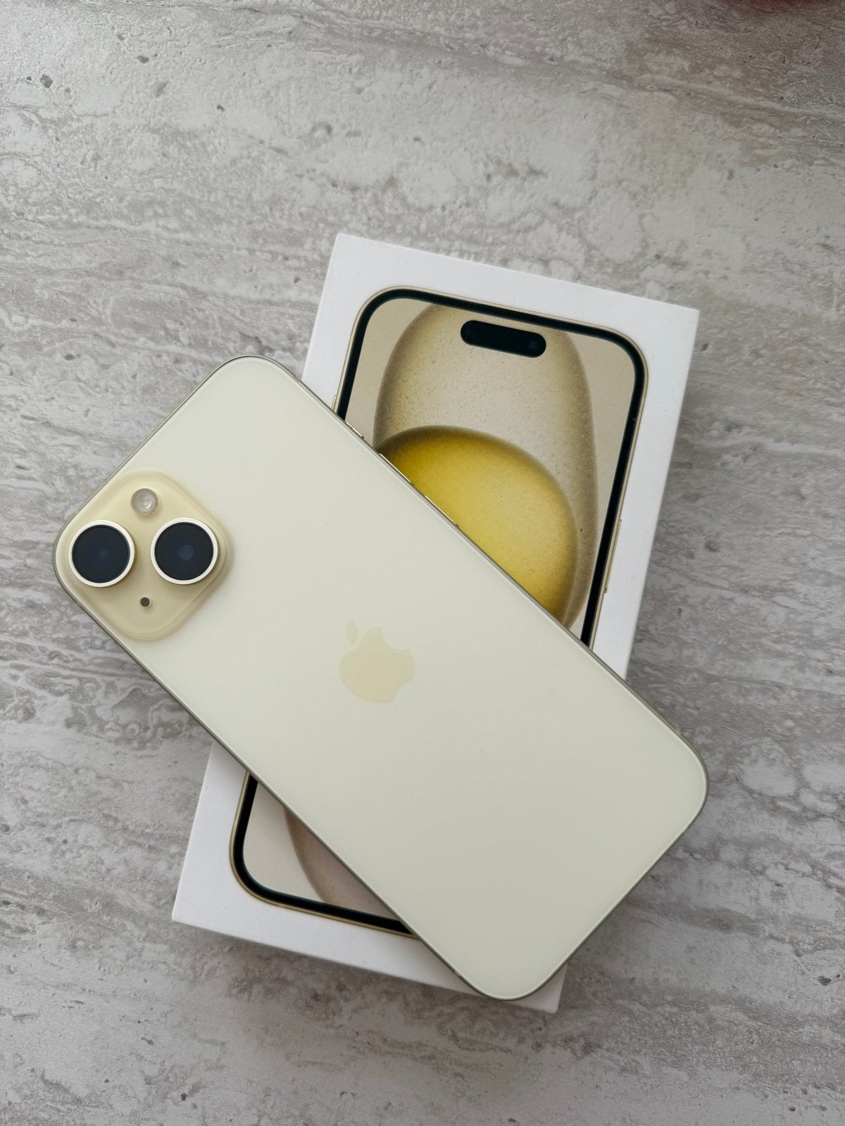 Apple iPhone 15 128GB Geel - Zo goed als nieuw, Telecommunicatie, Mobiele telefoons | Apple iPhone, Ophalen, 128 GB, IPhone 15