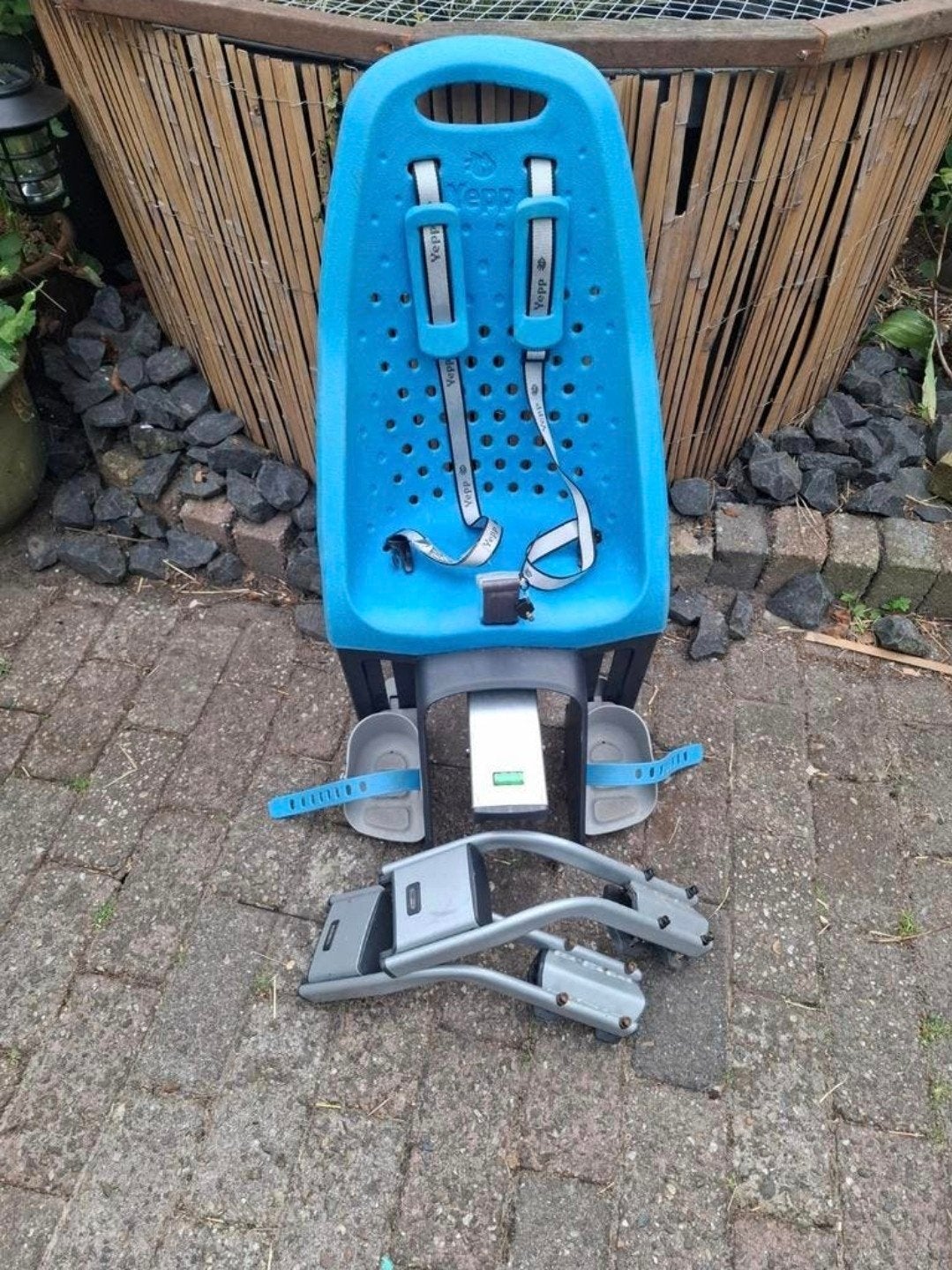 Yepp achterzitje met 2 bevestigingssystemen, 15 t/m 25 kg, Achterzitje, Yepp, Ophalen of Verzenden