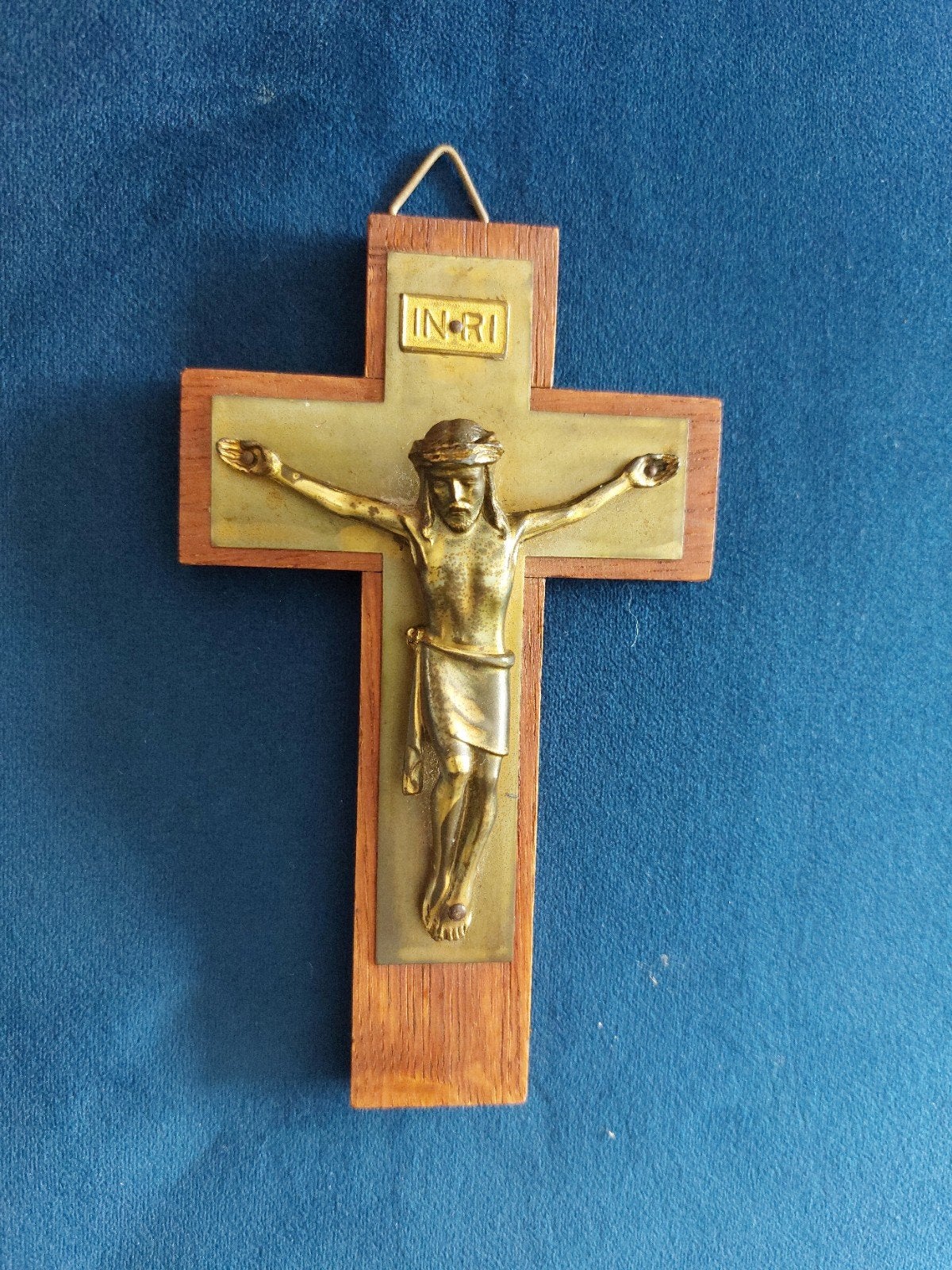 Vintage houten kruisbeeld met metalen corpus, Ophalen