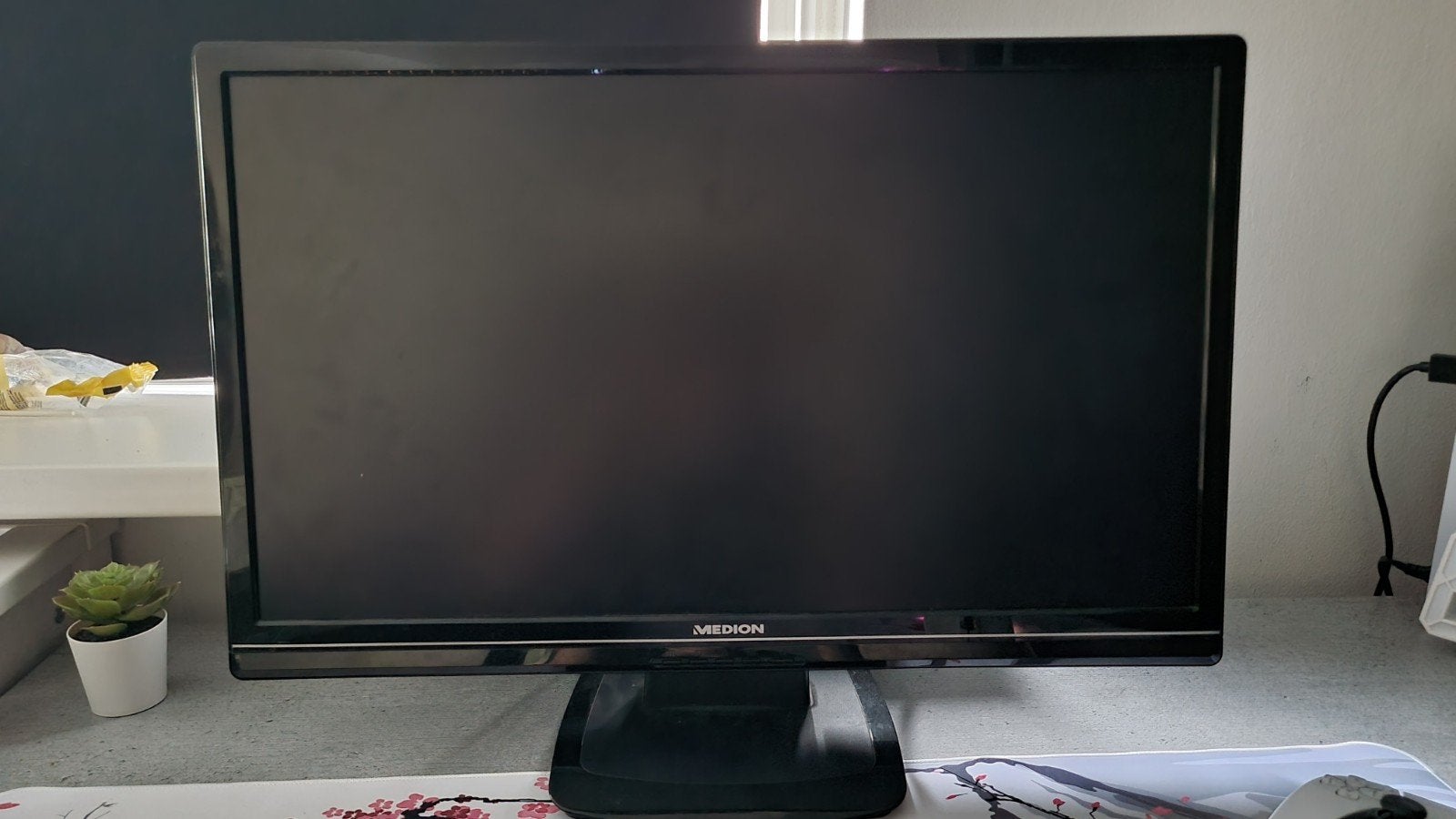 Medison 24 inch Monitor, Computers en Software, HDMI, Medion, Full HD, Zo goed als nieuw