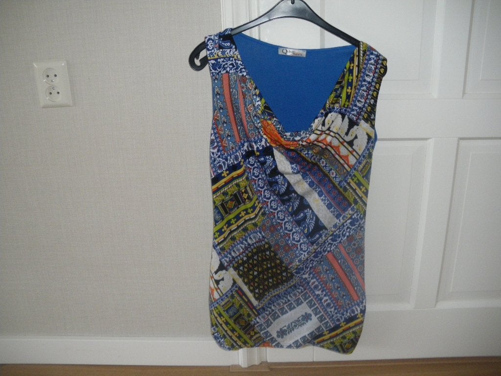 leuk blauw kleurig zomer topje quinze trente maat smal, Blauw, Ophalen of Verzenden, Zo goed als nieuw, Maat 36 (S)