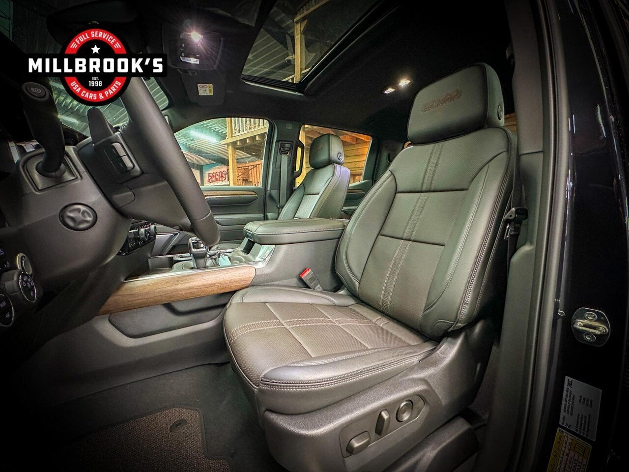 Foto 18 van Chevrolet Silverado High Country Black Edition 6.2 V8 420PK,