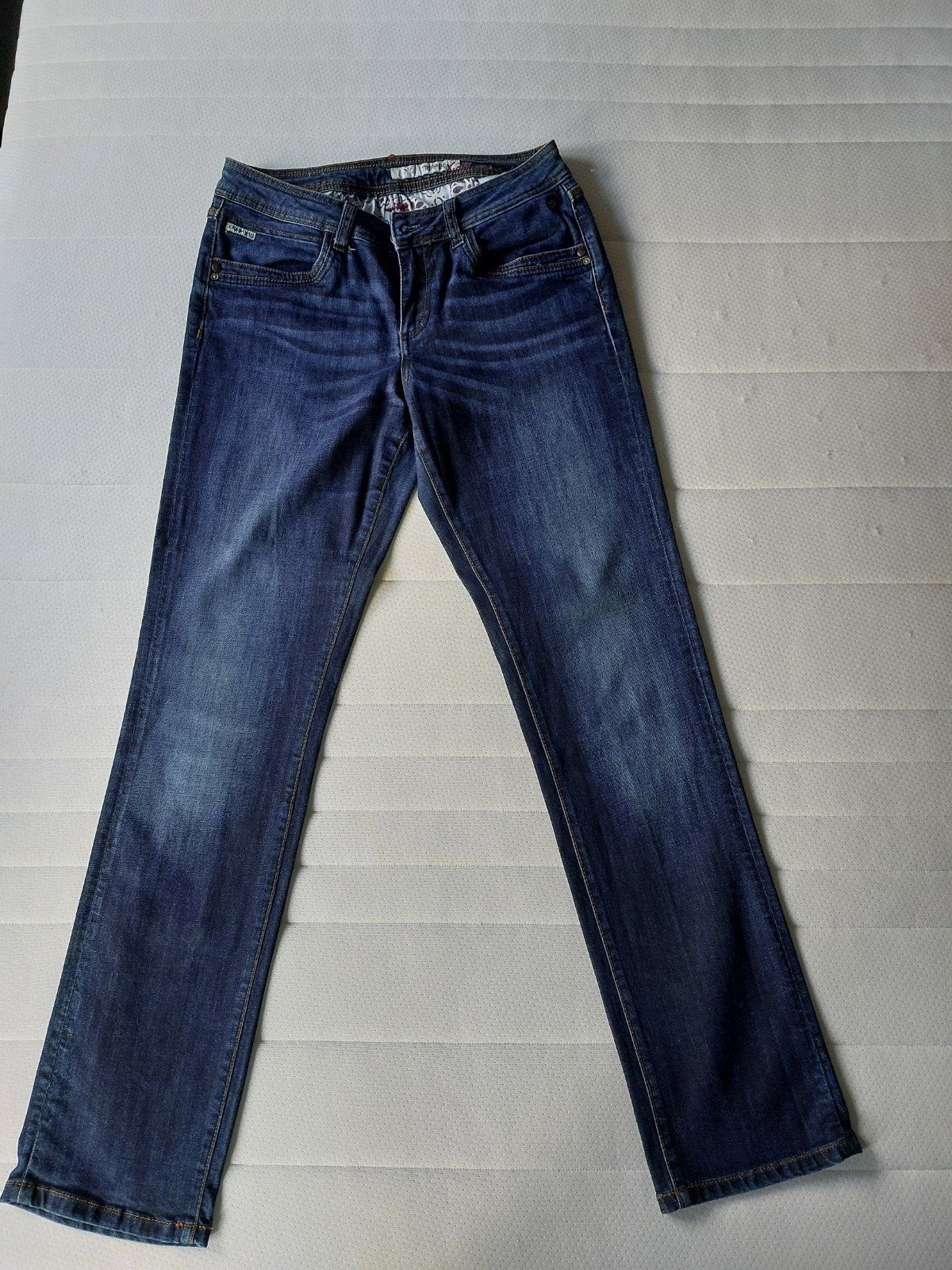 Tripper jeans maat 29/32 kleur donkerblauw, Zo goed als nieuw, W28 - W29 (confectie 36), Tripper, Verzenden
