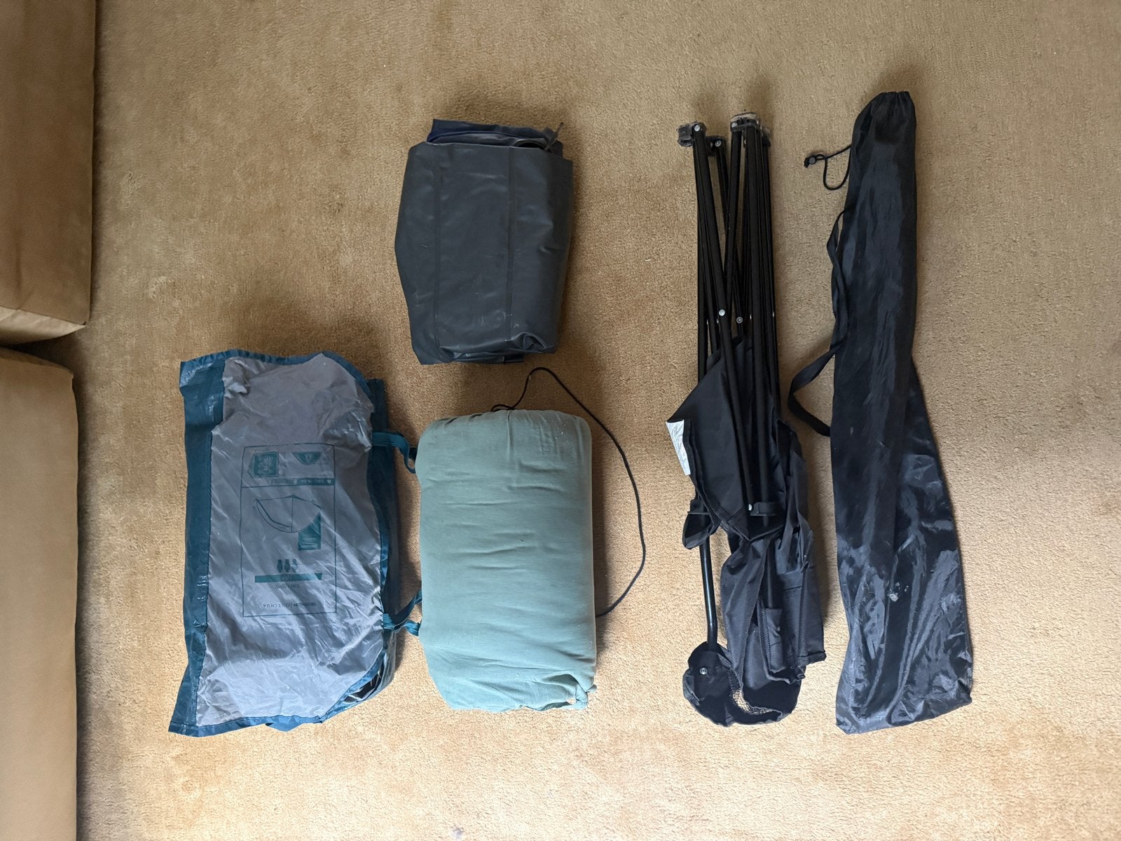 Kampeerset Decathlon Quechua tent + extra, Ophalen of Verzenden, Gebruikt, Tot en met 3