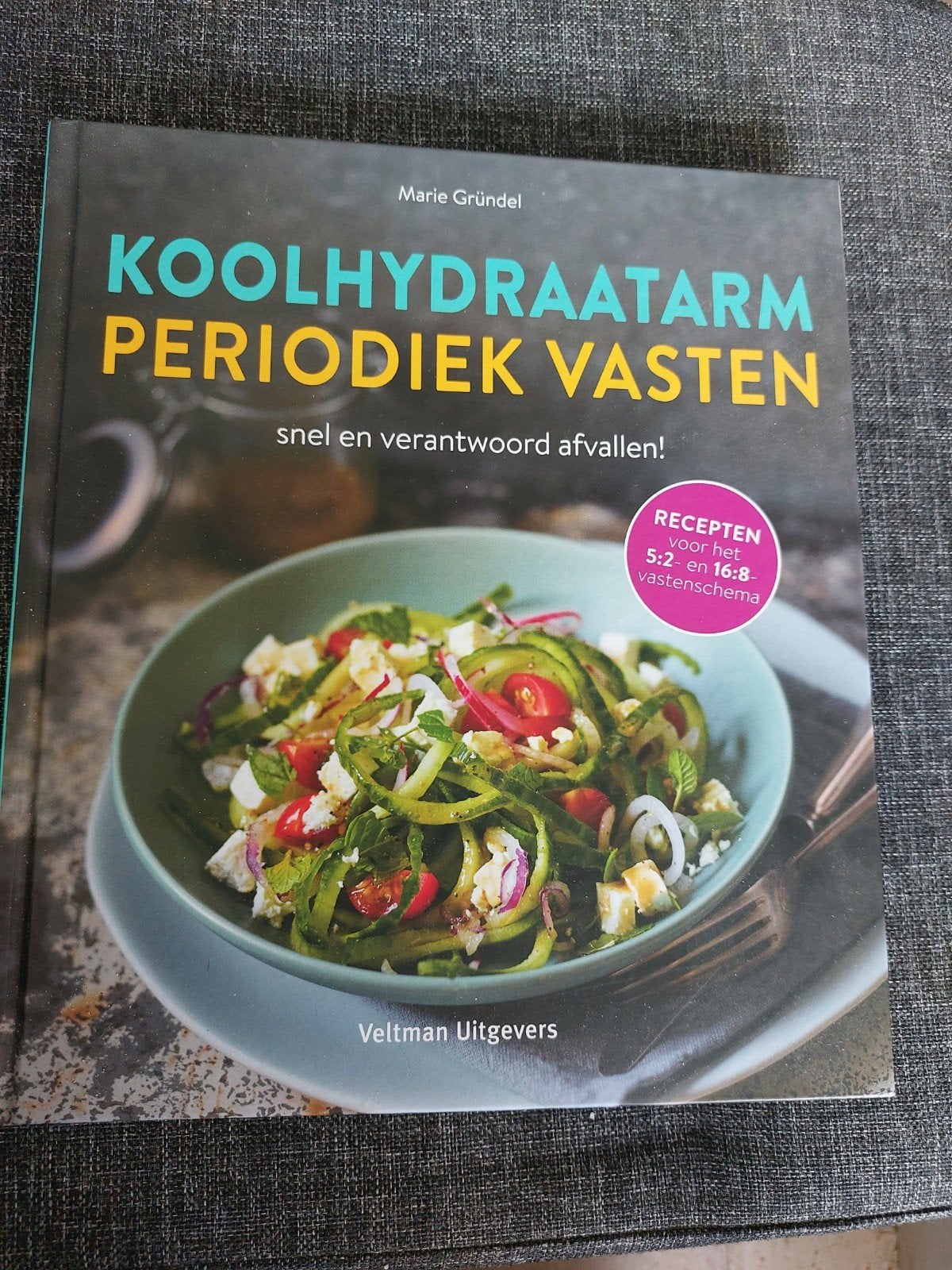 Koolhydraatarm Periodiek Vasten - Marie Gründel, Hoofdgerechten, Gezond koken, Ophalen of Verzenden, Zo goed als nieuw