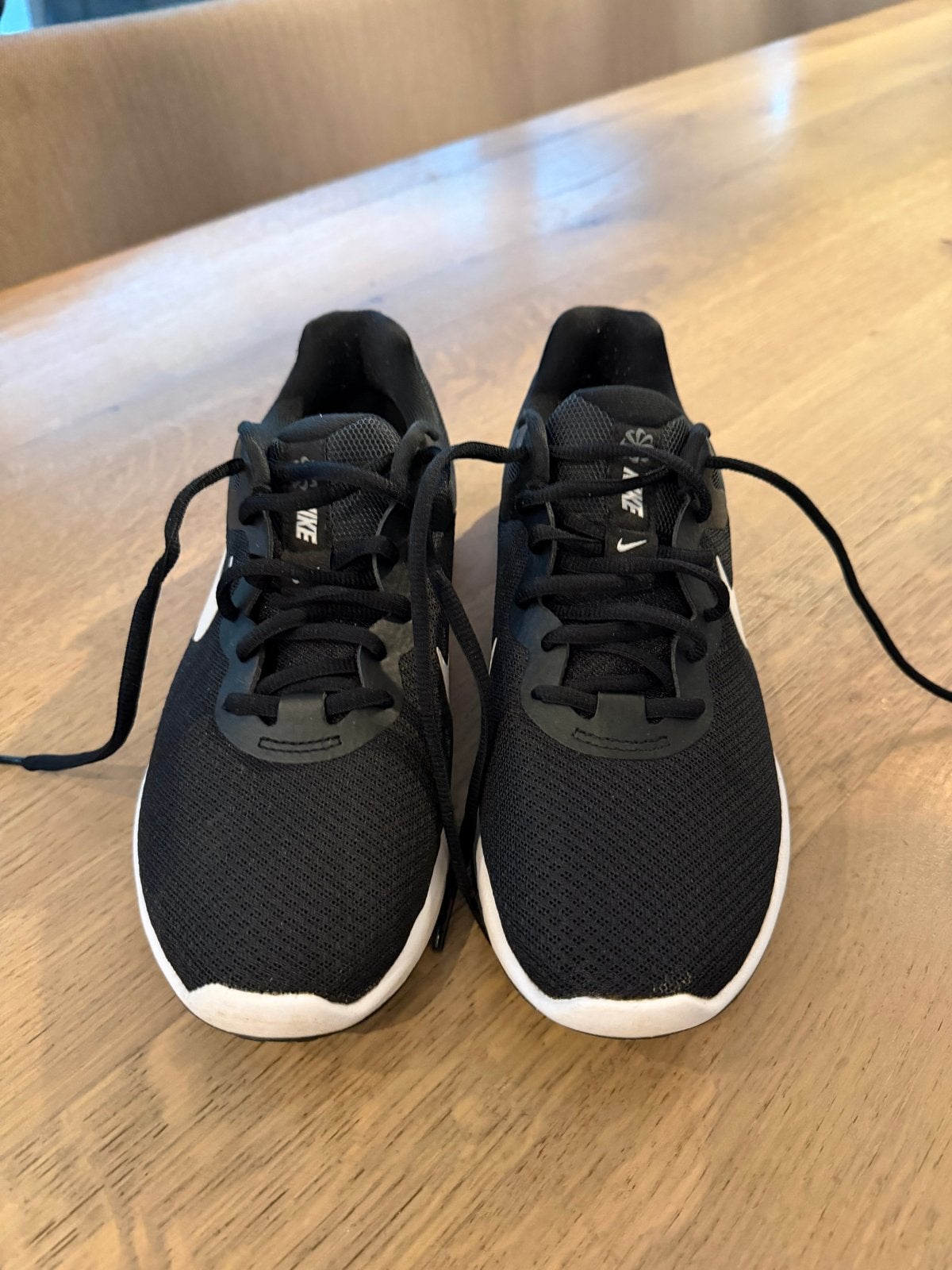 Nike Revolution 6 hardloopschoenen - Zwart, maat 39, Ophalen of Verzenden, Zo goed als nieuw, Zwart, Sportschoenen