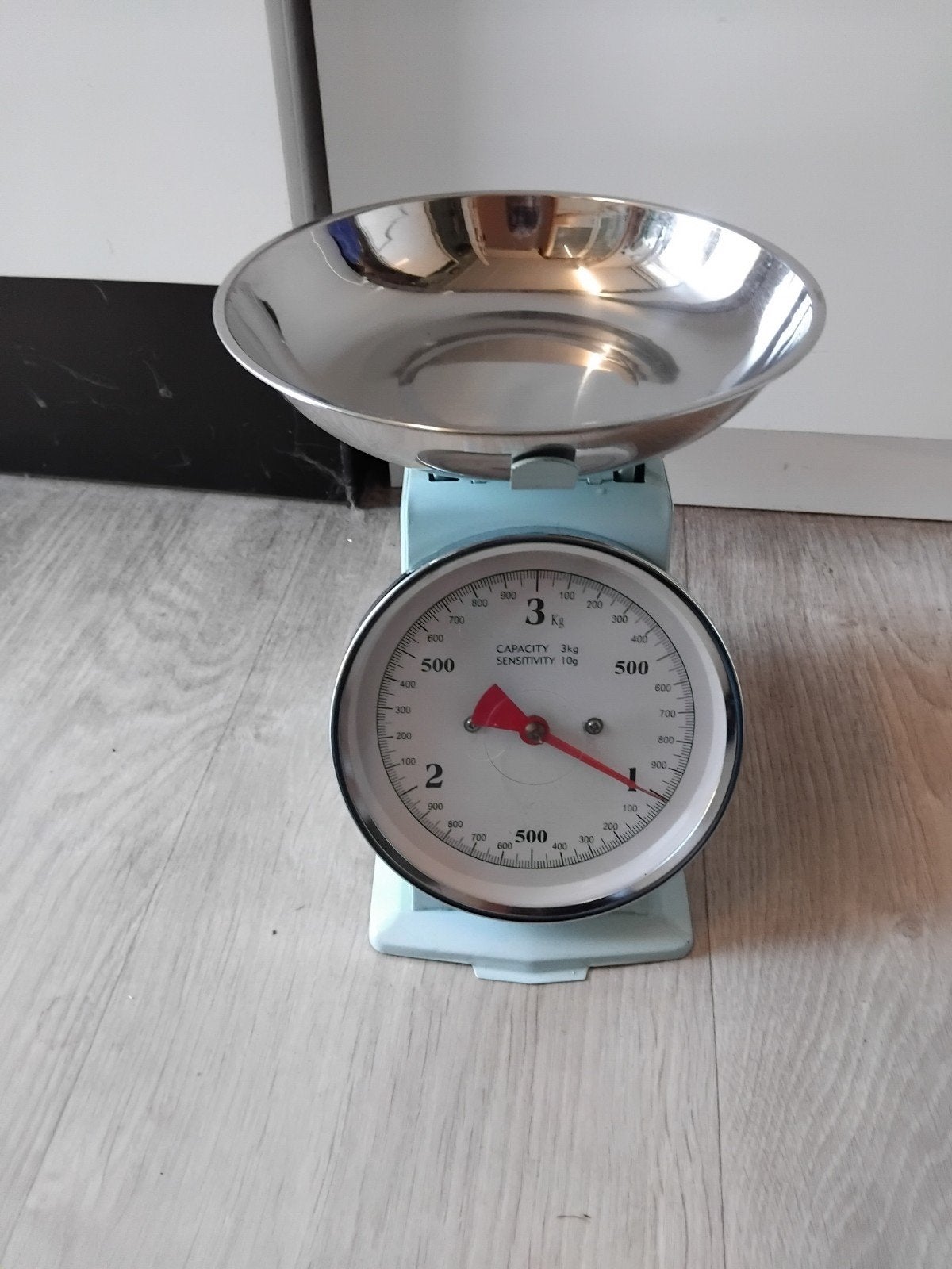 Vintage Keukenweegschaal - Analoog - Max 3kg € 10, Witgoed en Apparatuur, Keukenweegschaal, Analoog, Ophalen of Verzenden, Fijner dan 1 gram