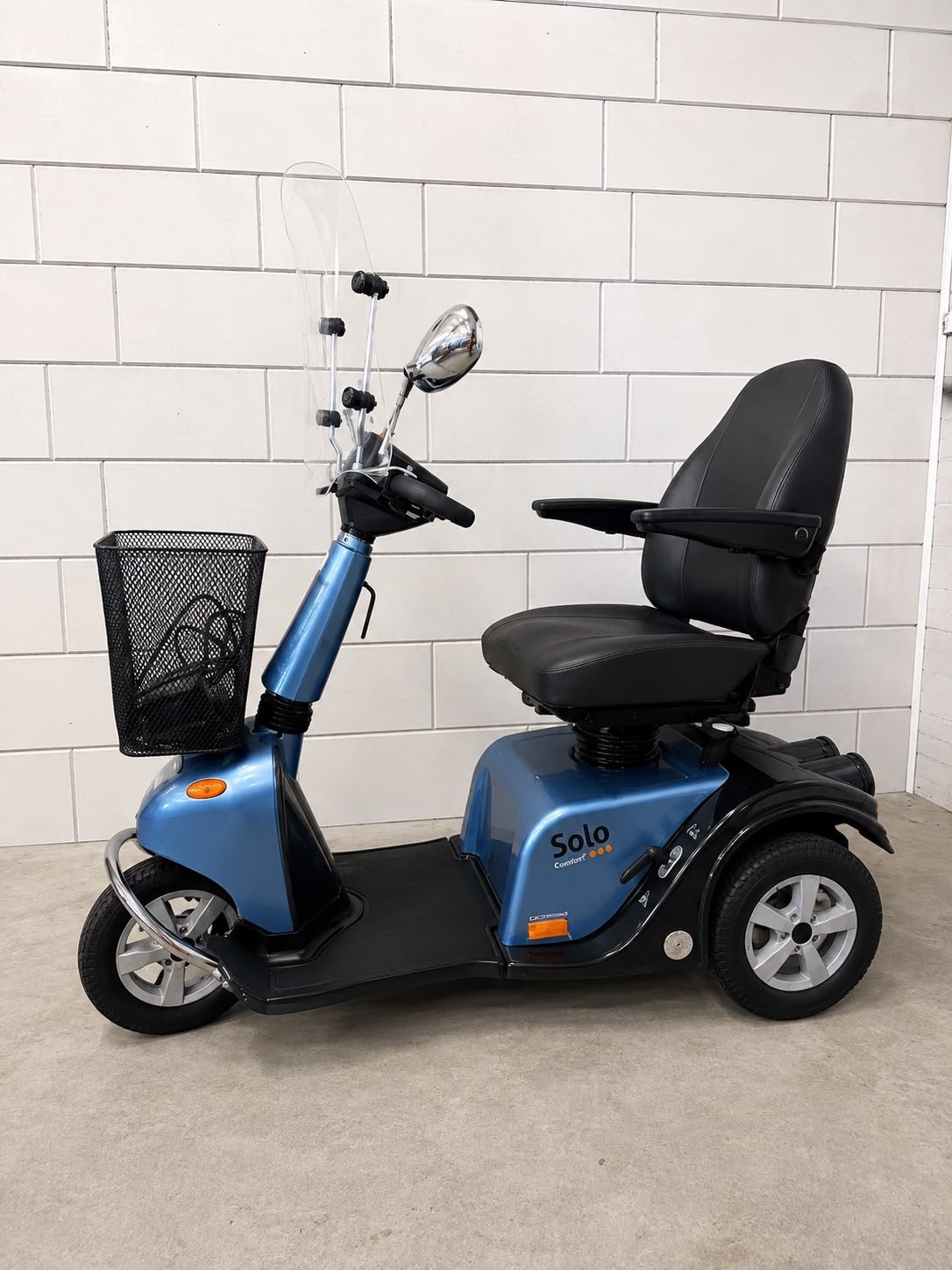 Scootmobiel Solo 3 Blue Diamond, Diversen, Brommobielen en Scootmobielen, Ophalen, Life and Mobility, Zo goed als nieuw, 16 km/u of meer