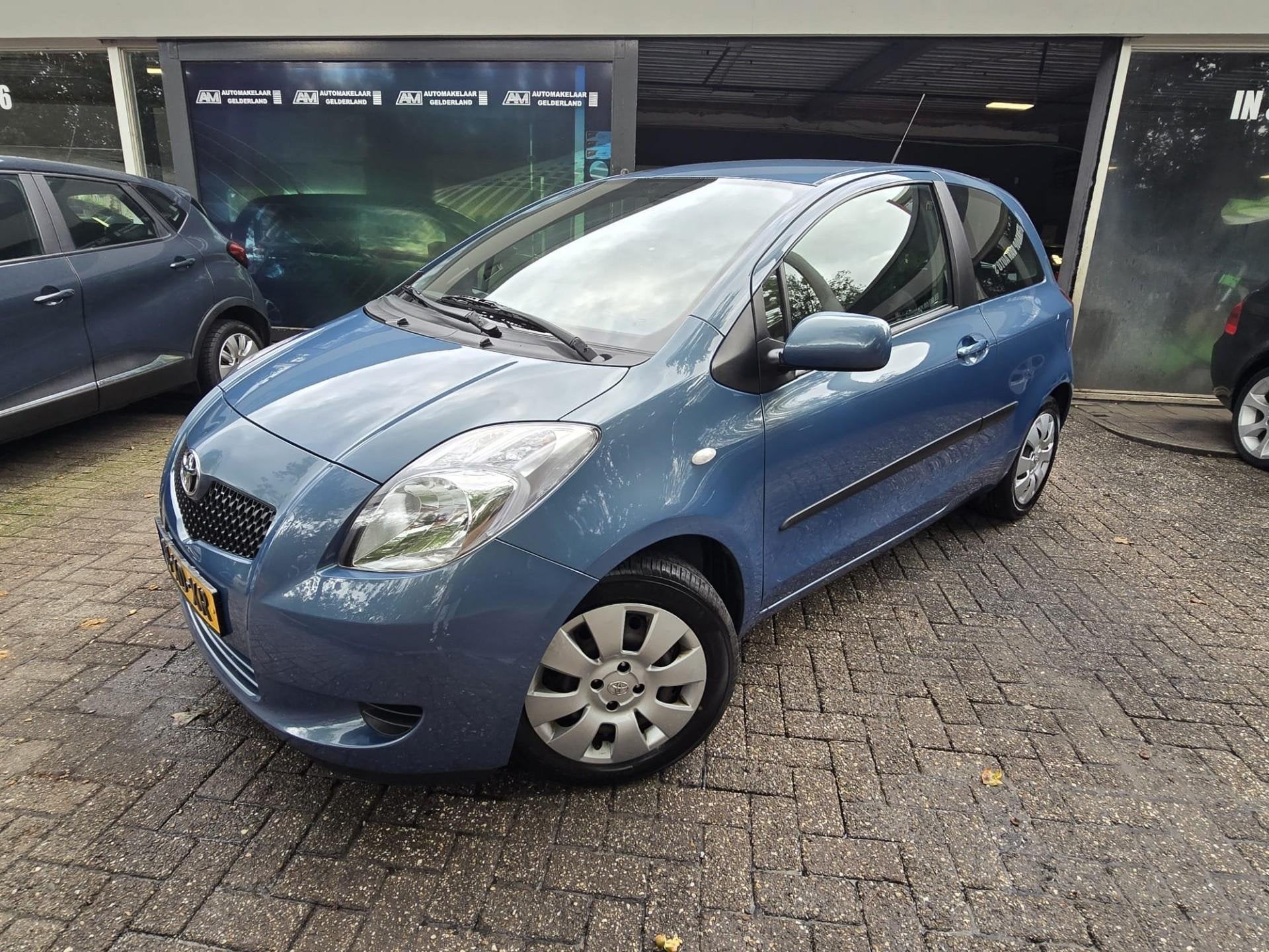 Toyota Yaris 1.3 VVTi Sol | 2E EIGENAAR | 3/6 OF 12MND GARAN, Auto's, Voorwielaandrijving, Stof, 4 cilinders, 995 kg