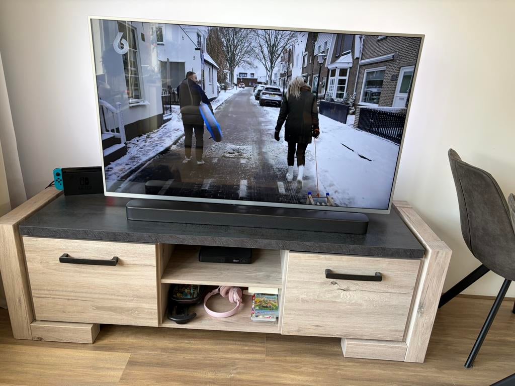 Tv kast, Ophalen of Verzenden