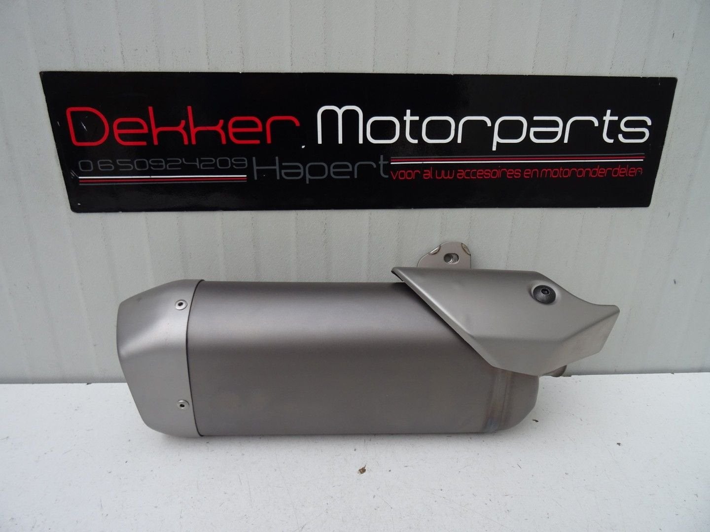 Originele Uitlaat / Demper Yamaha YZF R1 2015-2016-2017-2025, Motoren, Onderdelen | Yamaha, -, -, Nieuw, Ophalen of Verzenden