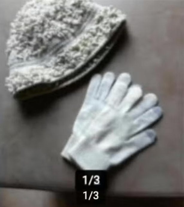 Dames muts en handschoenen roomwit, Ophalen of Verzenden, Zo goed als nieuw, Muts