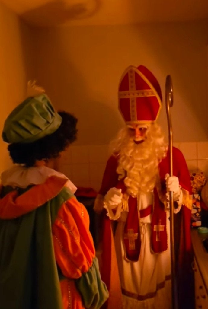 Luxe Sinterklaasset met professionele baard/pruik + 4 pakken, Diversen, Ophalen of Verzenden, Gebruikt