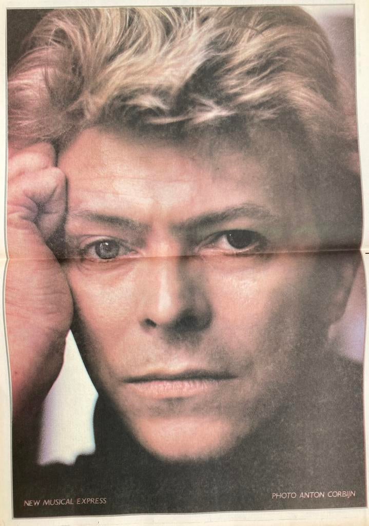Paginagrote A2 Poster DAVID BOWIE Anton Corbijn, Ophalen of Verzenden, Zo goed als nieuw, A1 t/m A3