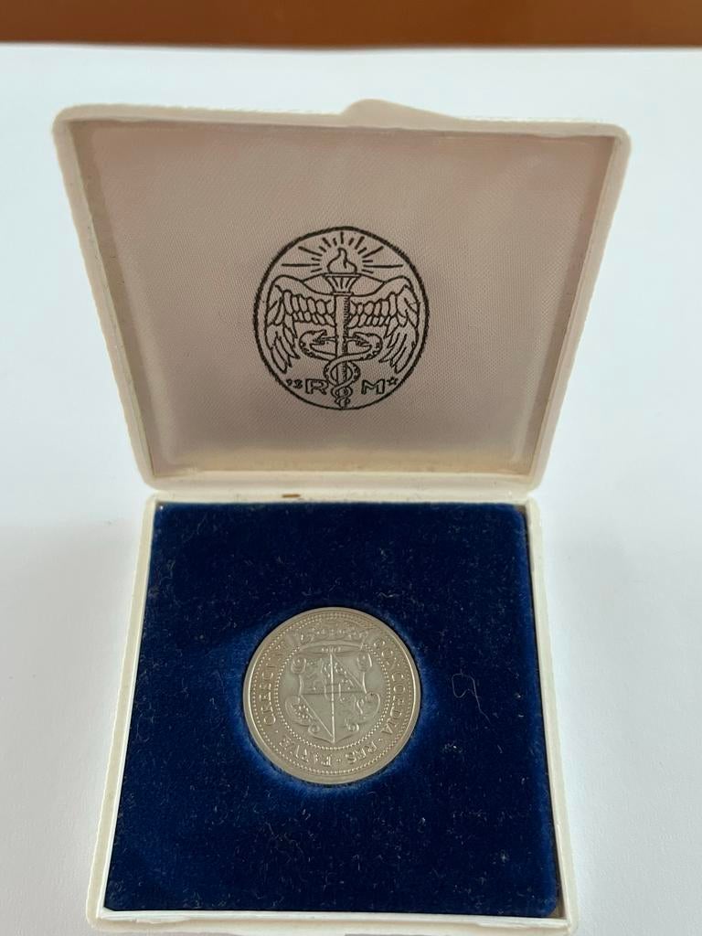 Herdenkingsmunt Unie van Utrecht daalder 1979 in Doosje, Postzegels en Munten, Ophalen of Verzenden, Zilver, Buitenland
