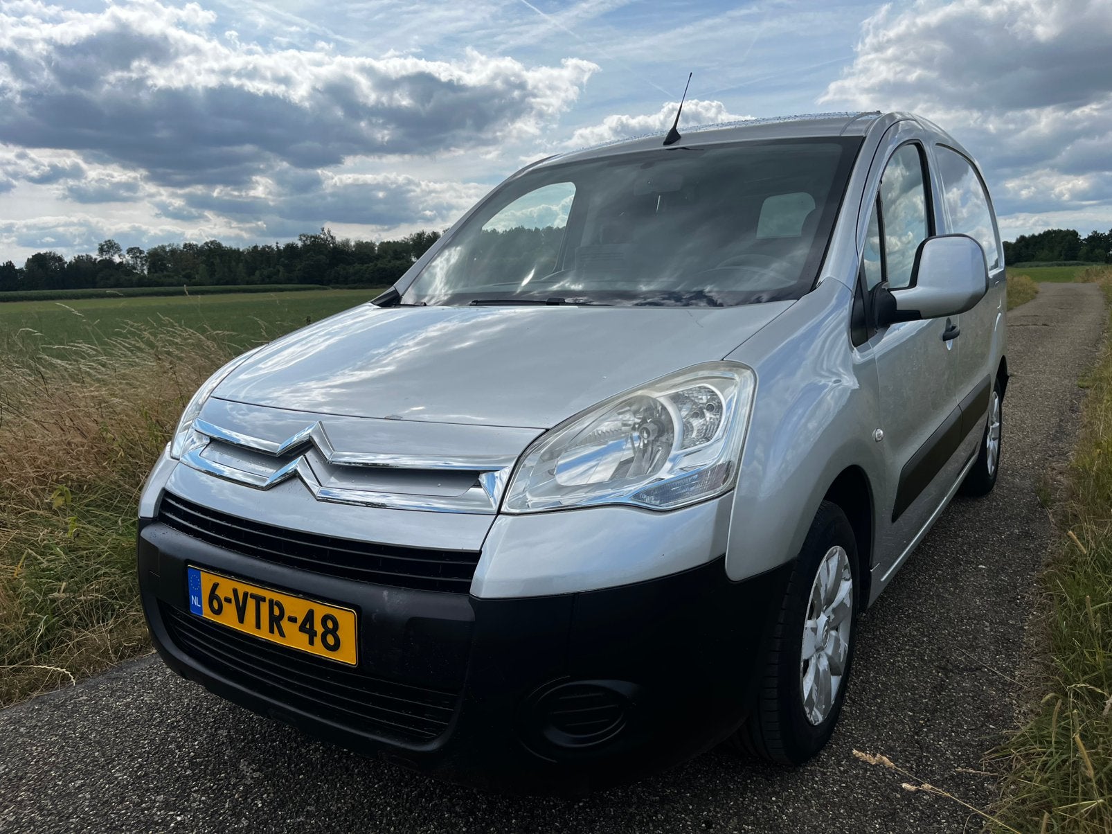 Citroën Berlingo 1.6 HDI Airco | Cruise | Navi | Marge |, Auto's, Euro 5, Stof, Zwart, Citroën