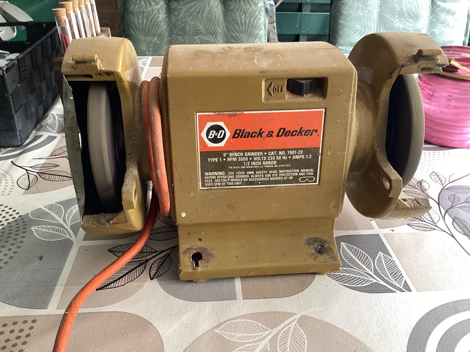Slijp, Ophalen, Gebruikt, 700 tot 1000 watt, Werkbankslijpmachine