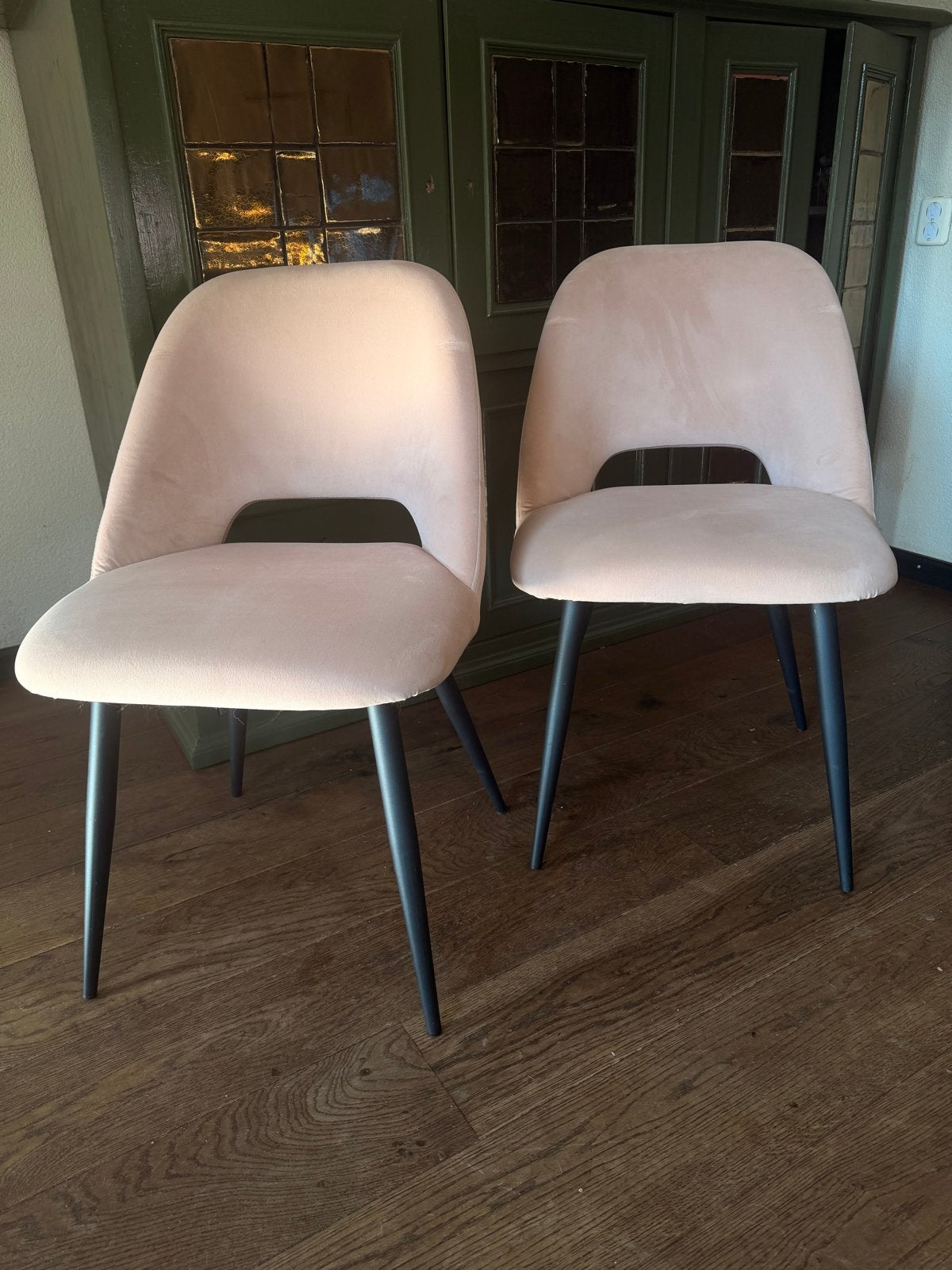 Set van 2 licht roze stoelen, Huis en Inrichting, Ophalen, Gebruikt, Twee, Overige kleuren