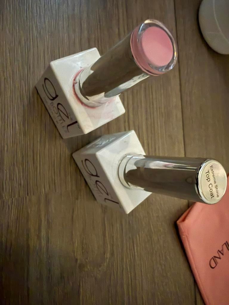 The gelbottle extreme snine top coat, Sieraden, Tassen en Uiterlijk, Uiterlijk | Cosmetica en Make-up, Ophalen, Zo goed als nieuw