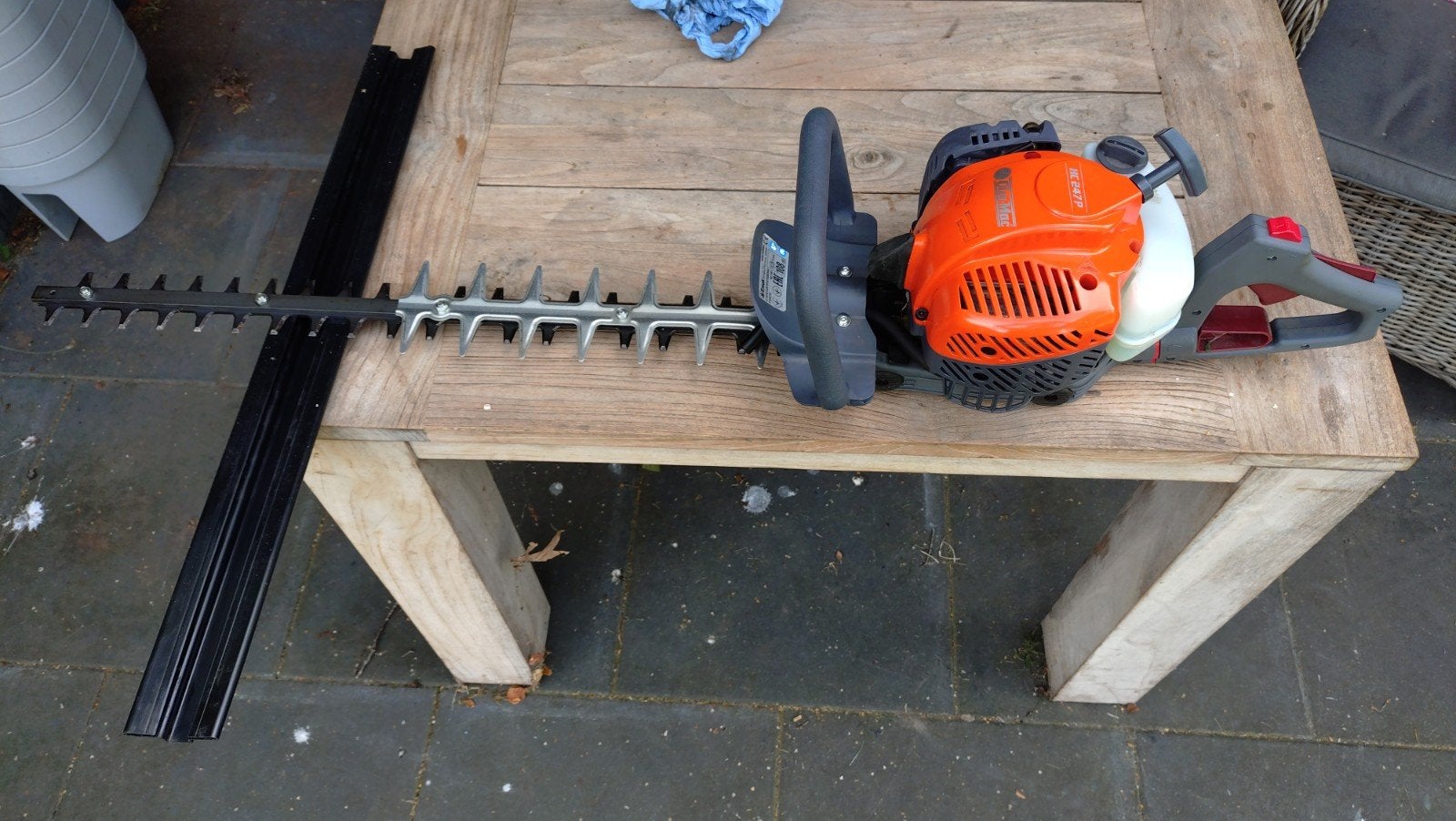 Oleo mac 247p heggenschaar, Ophalen, Zo goed als nieuw, Benzine