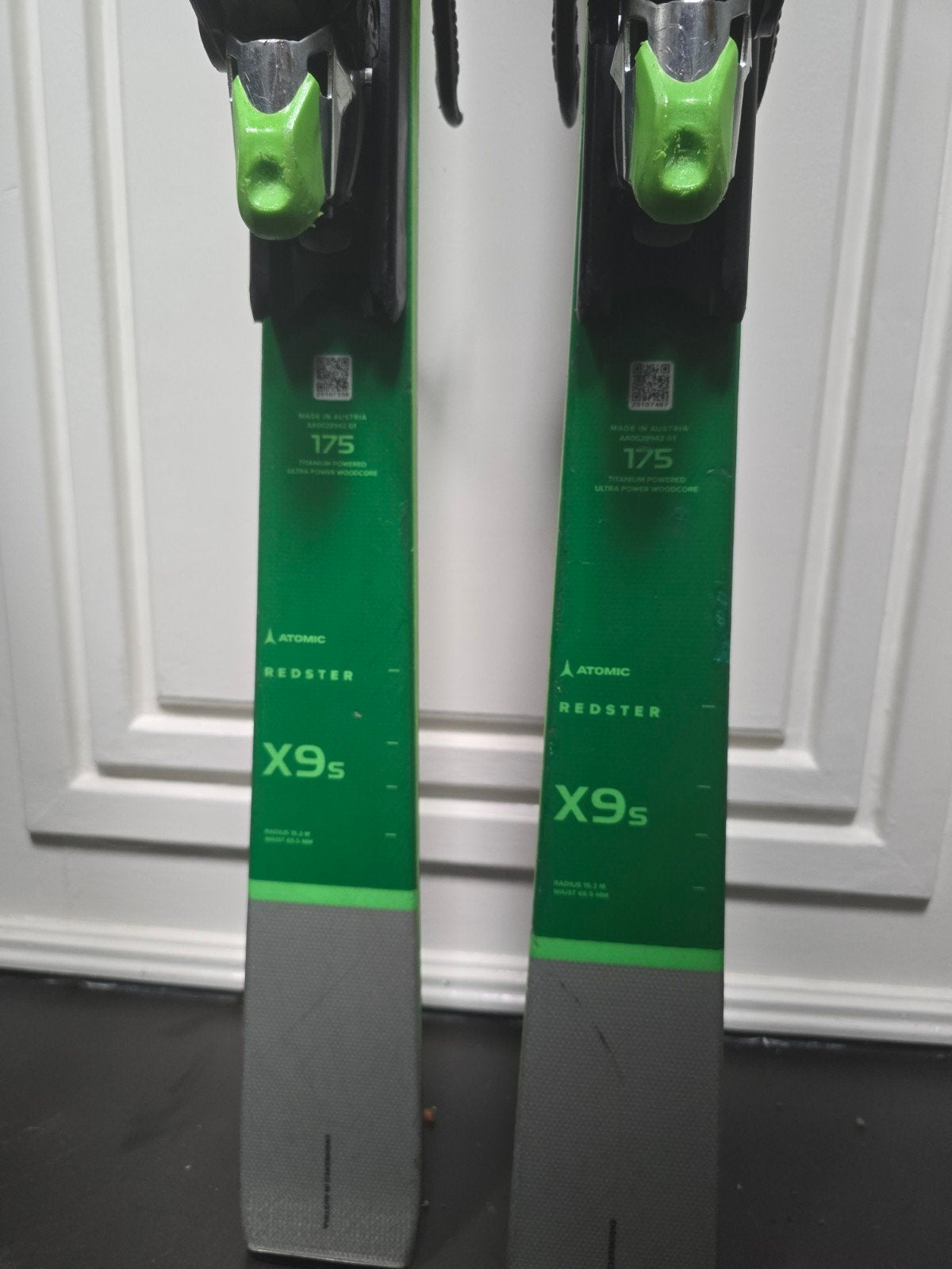 175cm ATOMIC REDSTER X9S REVOSHOCK X9 S RVSK VOOR KENNERS, 160 tot 180 cm, Gebruikt, Ophalen of Verzenden, Carve