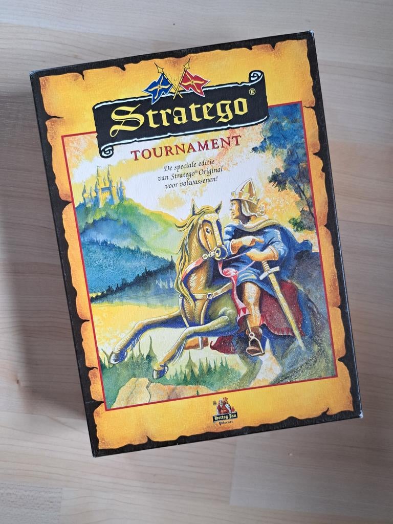 Stratego speciale editie zo goed als nieuw, Ophalen of Verzenden, Zo goed als nieuw