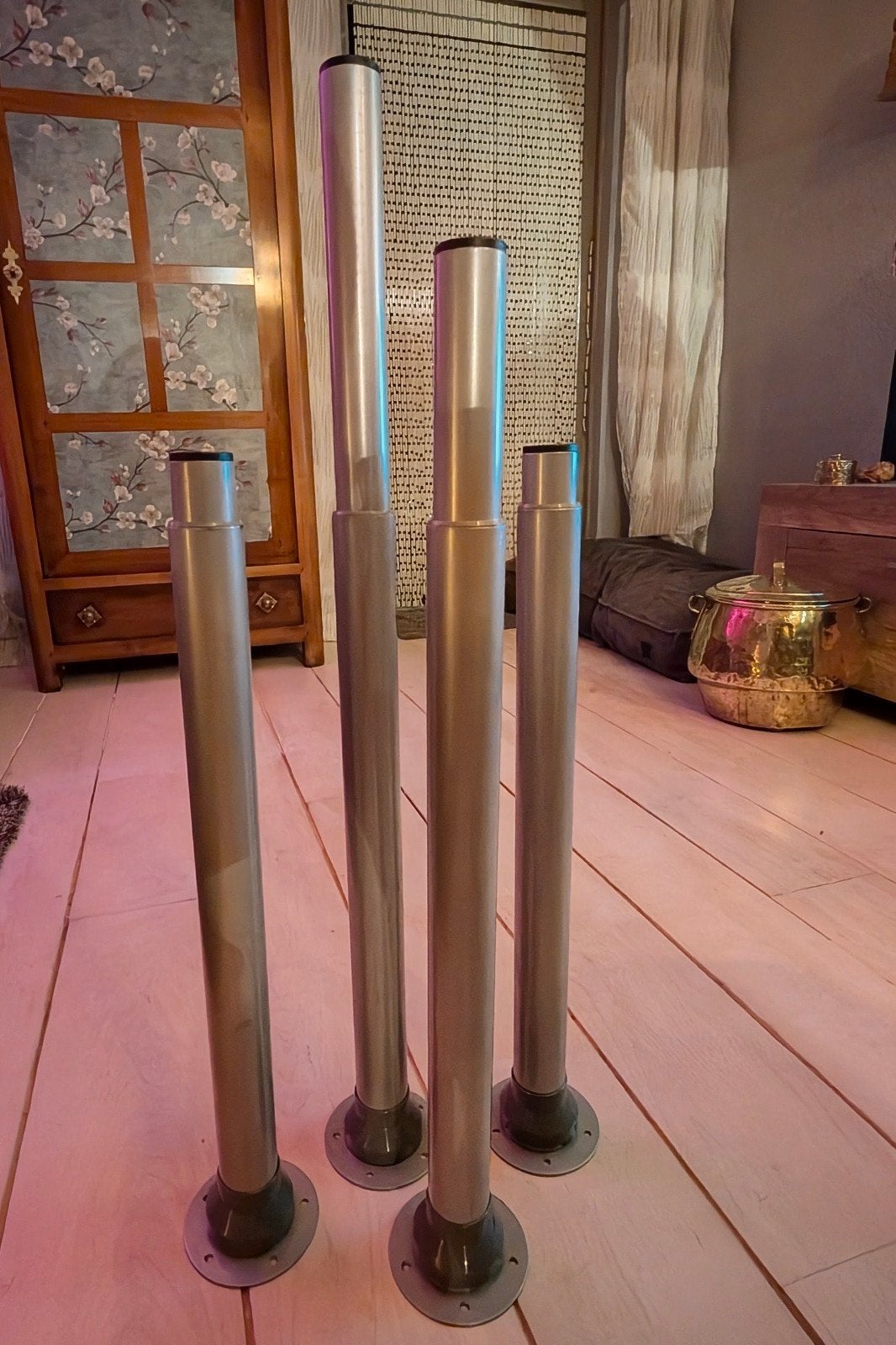 Verstelbare tafelpoten zilver, 58-80 cm, omtrek 4.5 cm, Tafelpoot, Gebruikt, 50 tot 100 cm, Rond