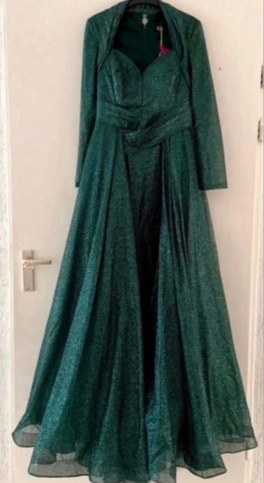 Prachtige Groene Galajurk met glitters - Maat M (nieuw), Ophalen of Verzenden, Nieuw