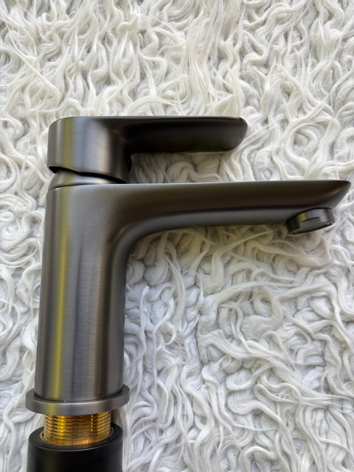 Nieuwe Gun Metal geborstelde wastafelkraan, Ophalen of Verzenden, Nieuw, Rvs, Kraan