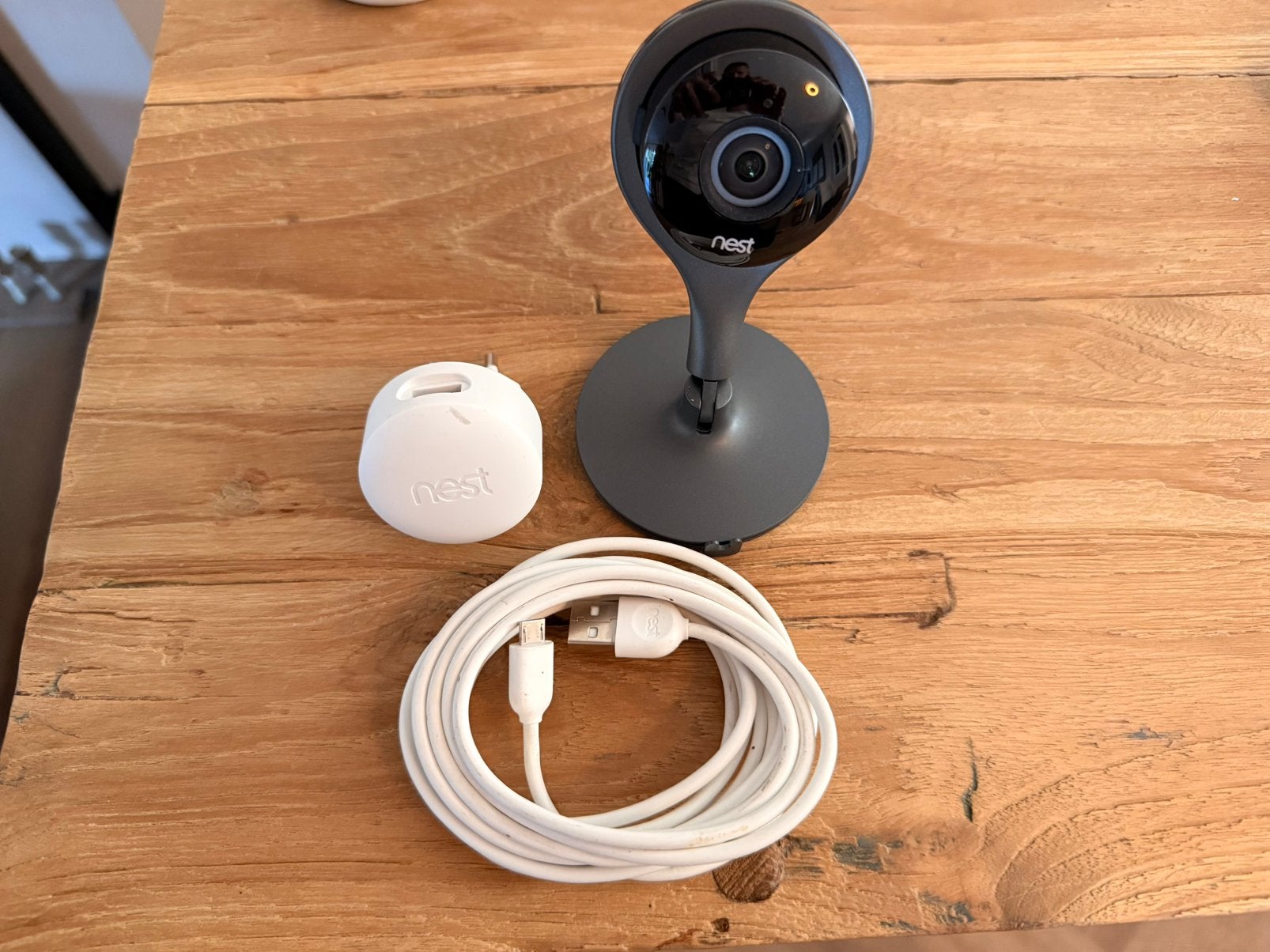 Nest Cam Indoor (1e generatie, bedraad), Ophalen of Verzenden, Gebruikt, Binnencamera