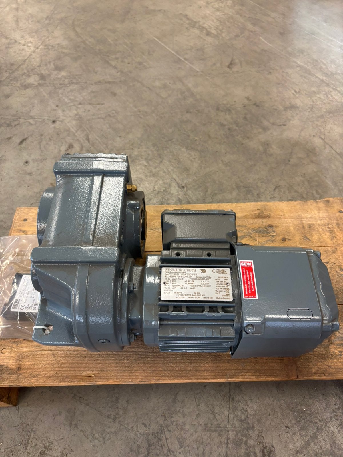 Elektromotoren, Ophalen of Verzenden, Nieuw, Elektromotor