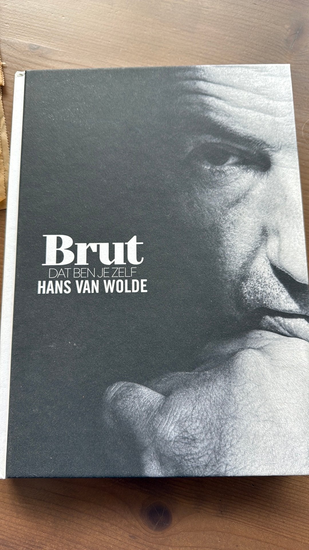 Hans van Wolde - Brut, dat ben je zelf, Boeken, Gelezen, Ophalen of Verzenden, Jo Cortenraedt; Demy Janssen, Nederland en België