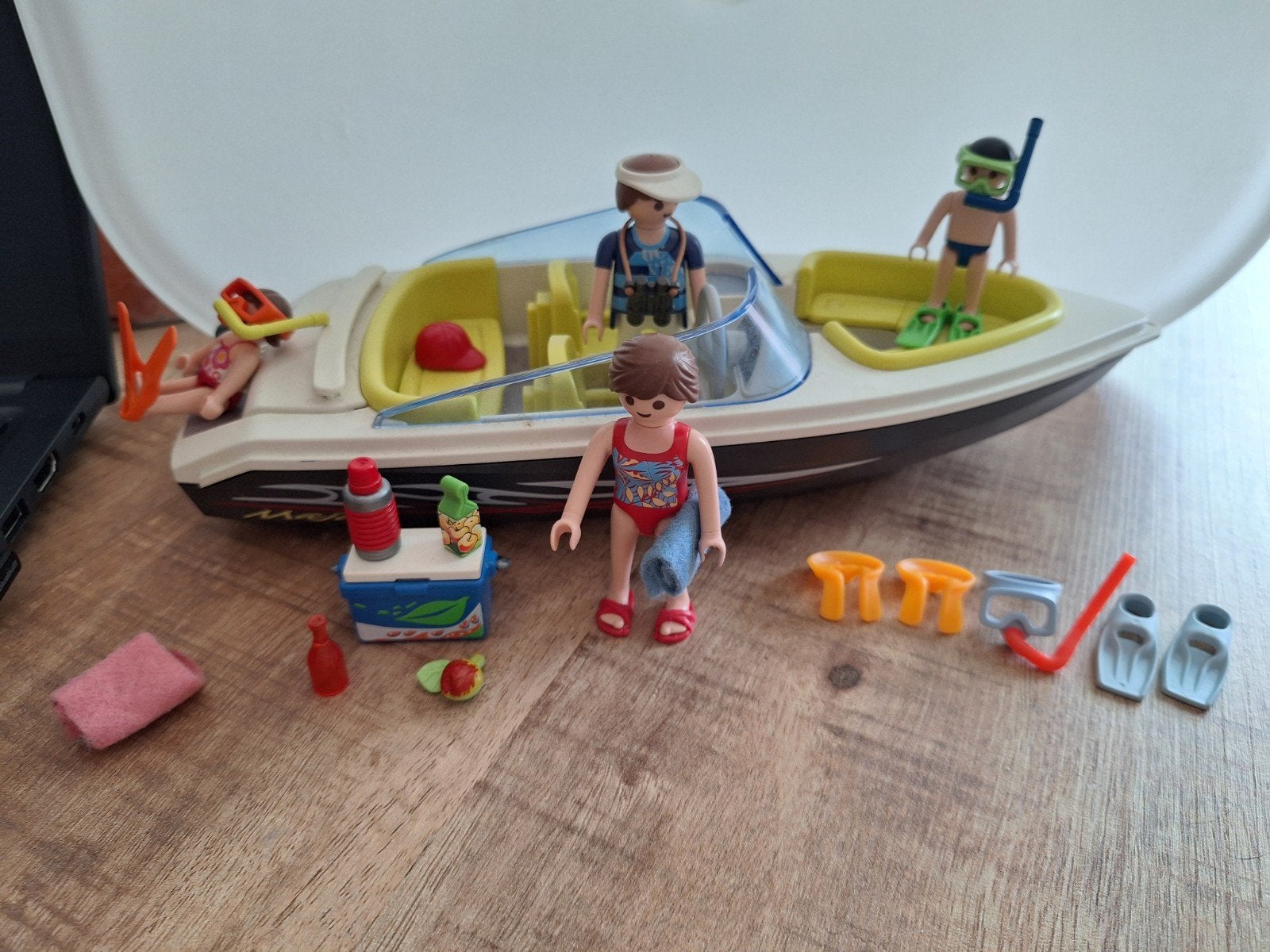 Playmobil 4862 Speedboot compleet met figuren en accessoires, Ophalen, Zo goed als nieuw